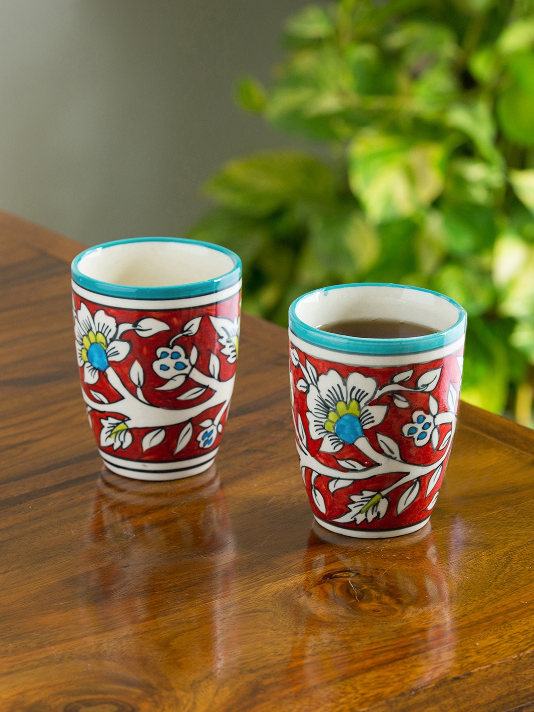 

ExclusiveLane 2-Pieces Red & White Hand-Painted Ceramic Coffee Mugs