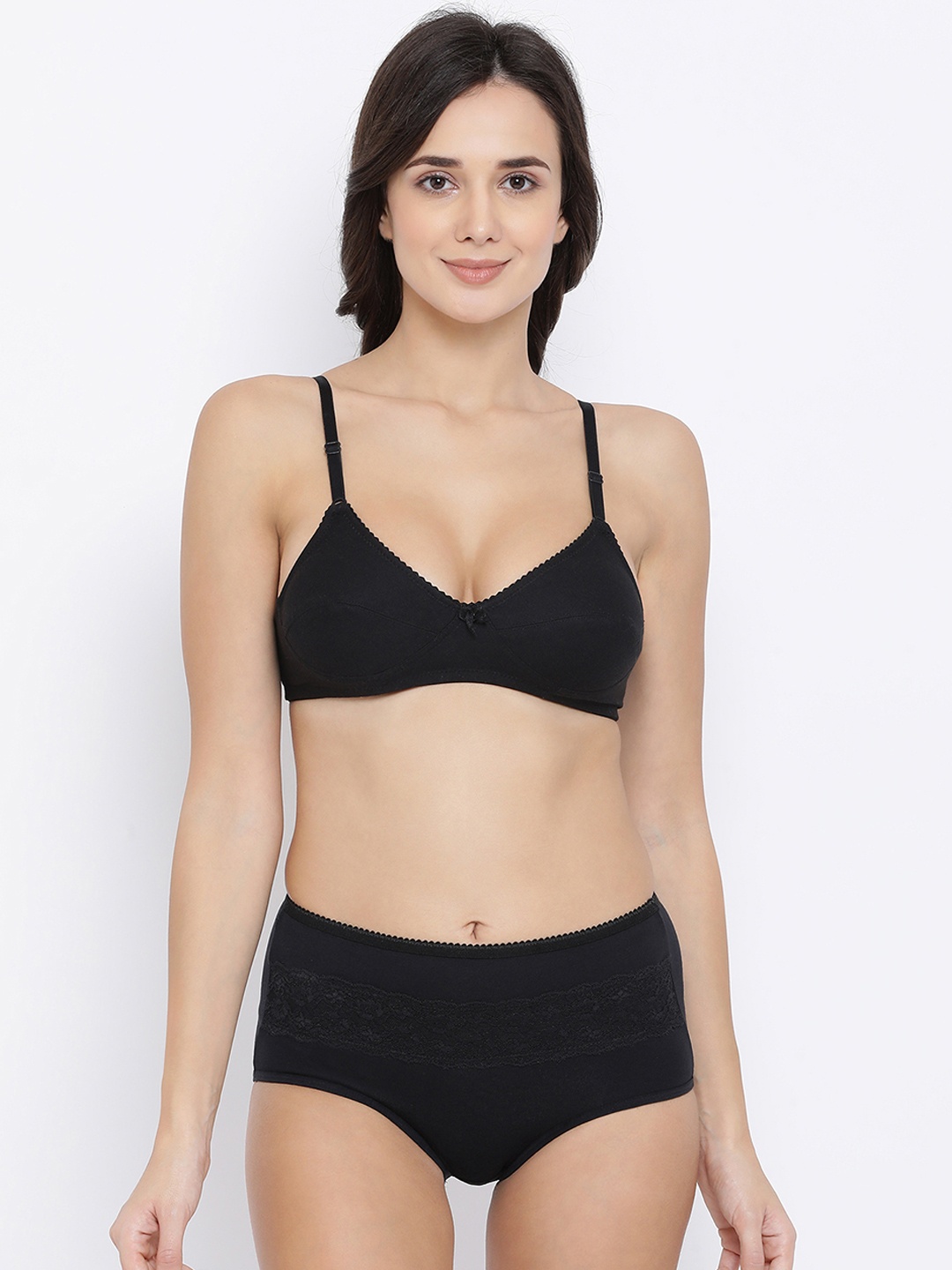 Clovia Women Black Solid Lingerie Set COMBBP31932B