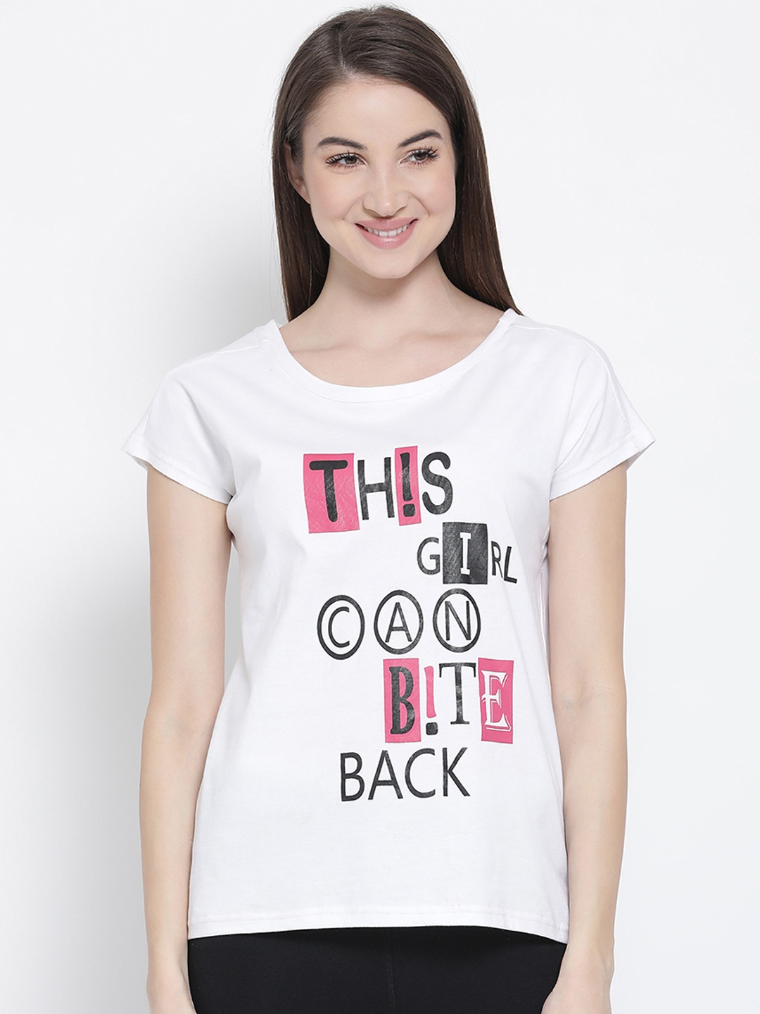 

Clovia Women White & Black Printed Round Neck Lounge T-shirt