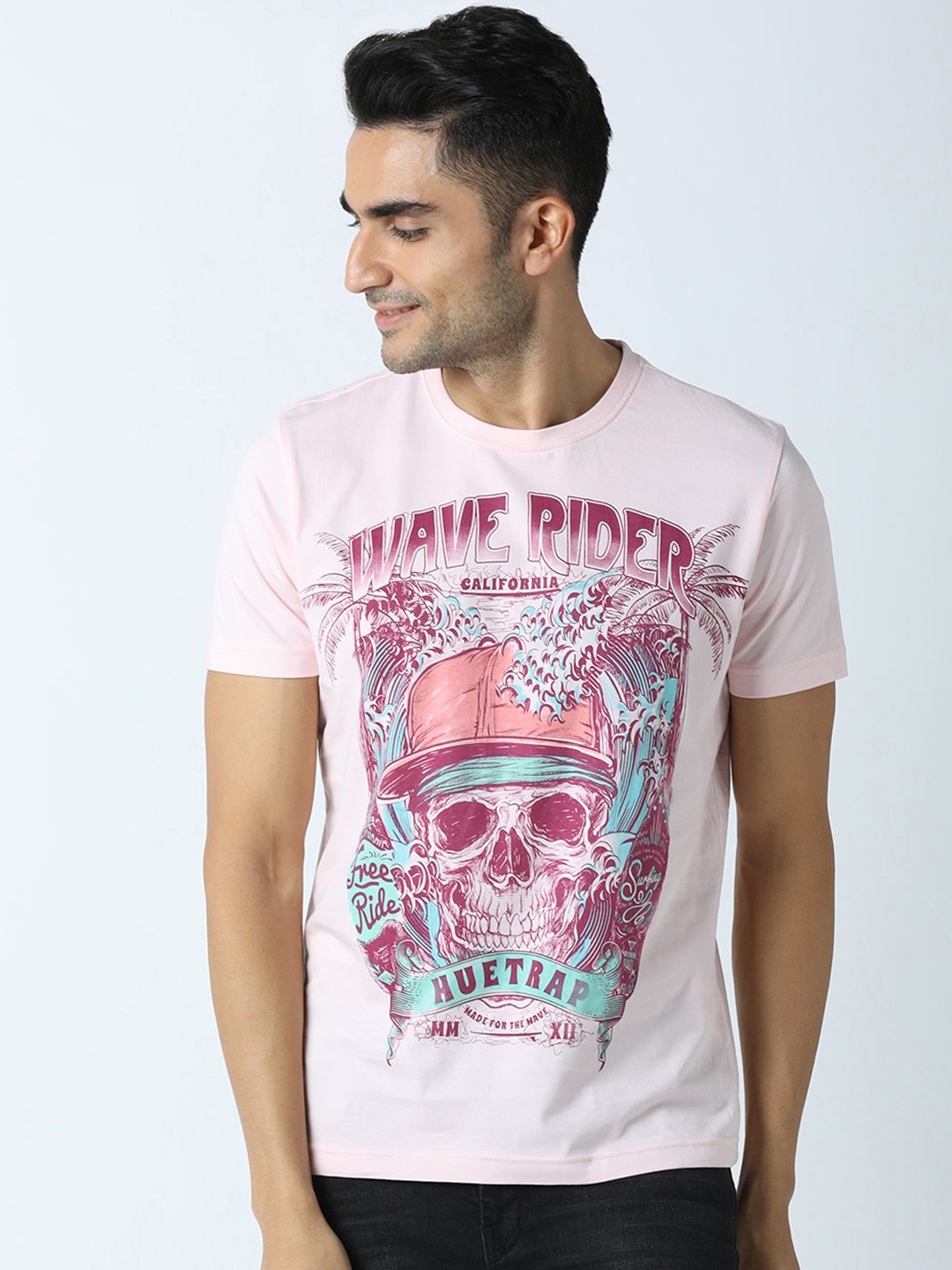 

Huetrap Men Pink Printed Round Neck T-shirt