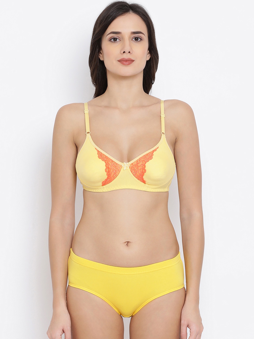 

Clovia Women Yellow & Orange Lace Design Lingerie Set COMBBP70732B
