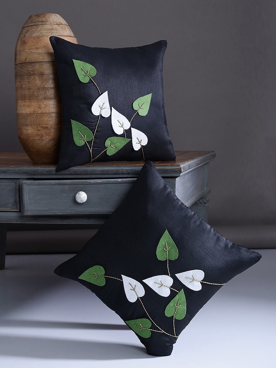 

Alina decor Black Set of 2 Applique Square Cushion Covers