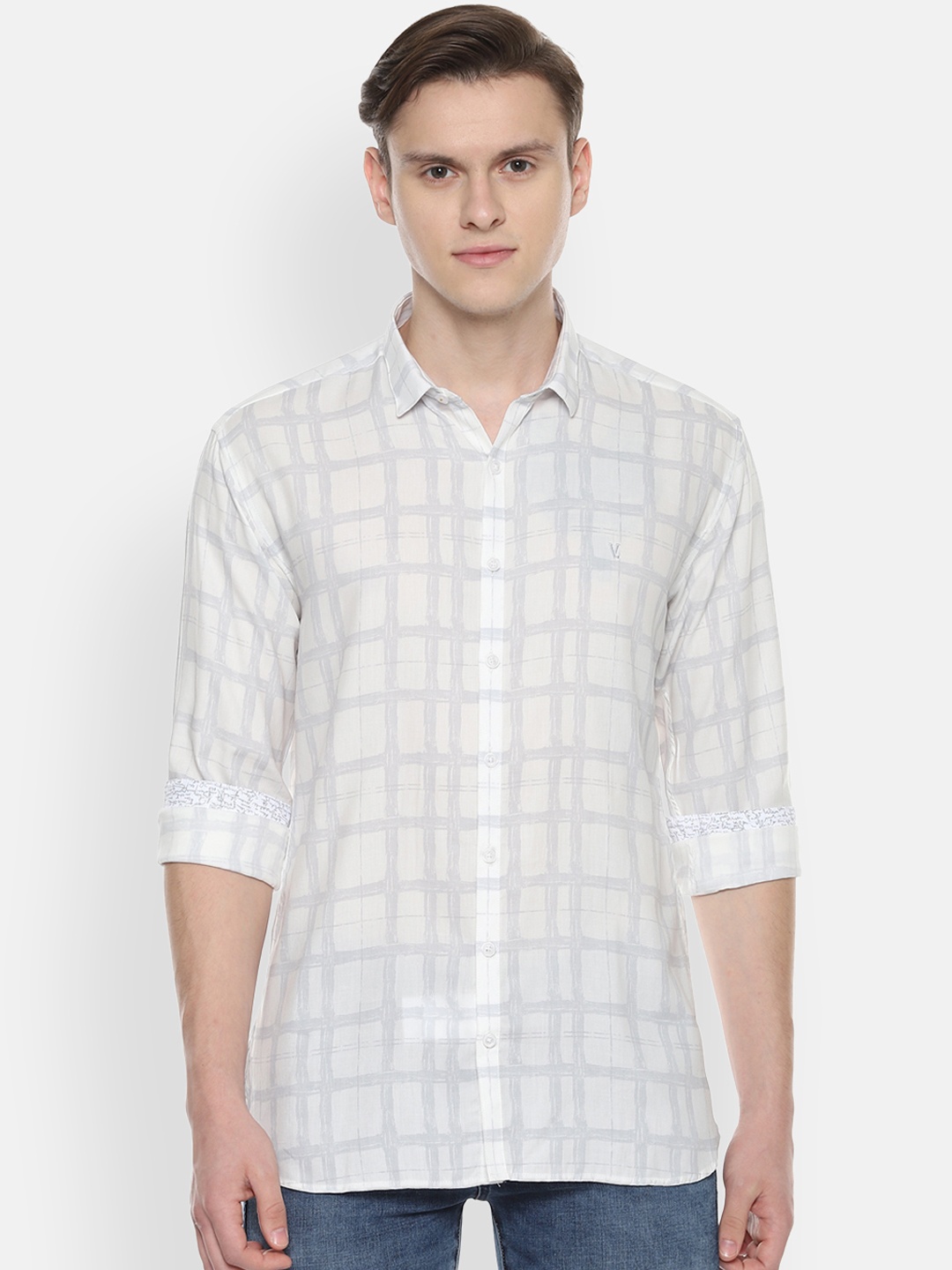 

V Dot Men Off-White & Grey Checked Slim Fit Casual Shirt