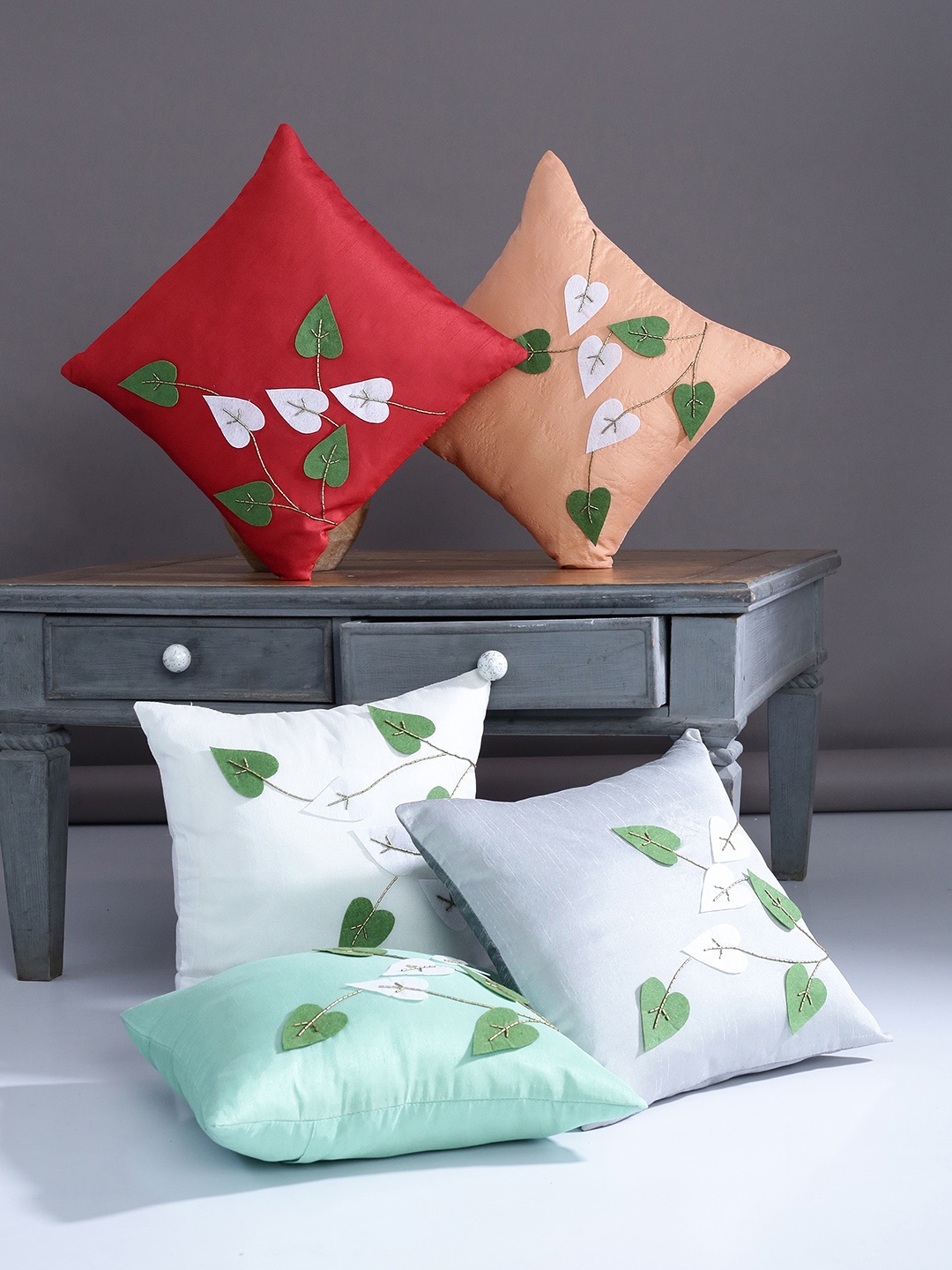 

Alina decor Multicoloured Set of 5 Applique Square Cushion Covers, Multi