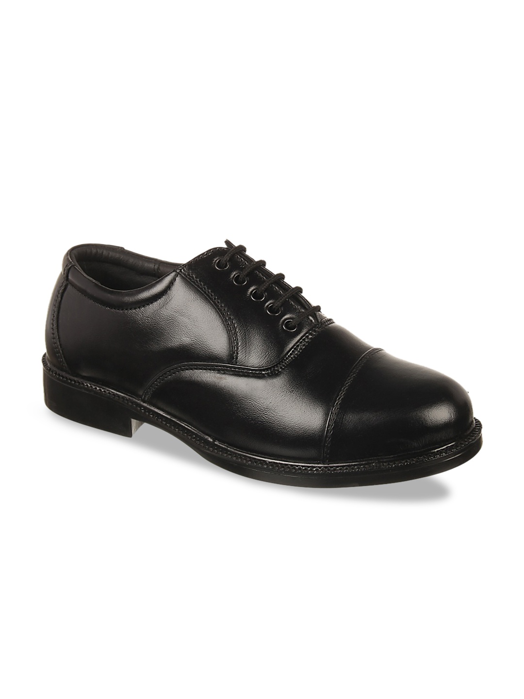 

Vardhra Men Black Solid Leather Formal Oxfords