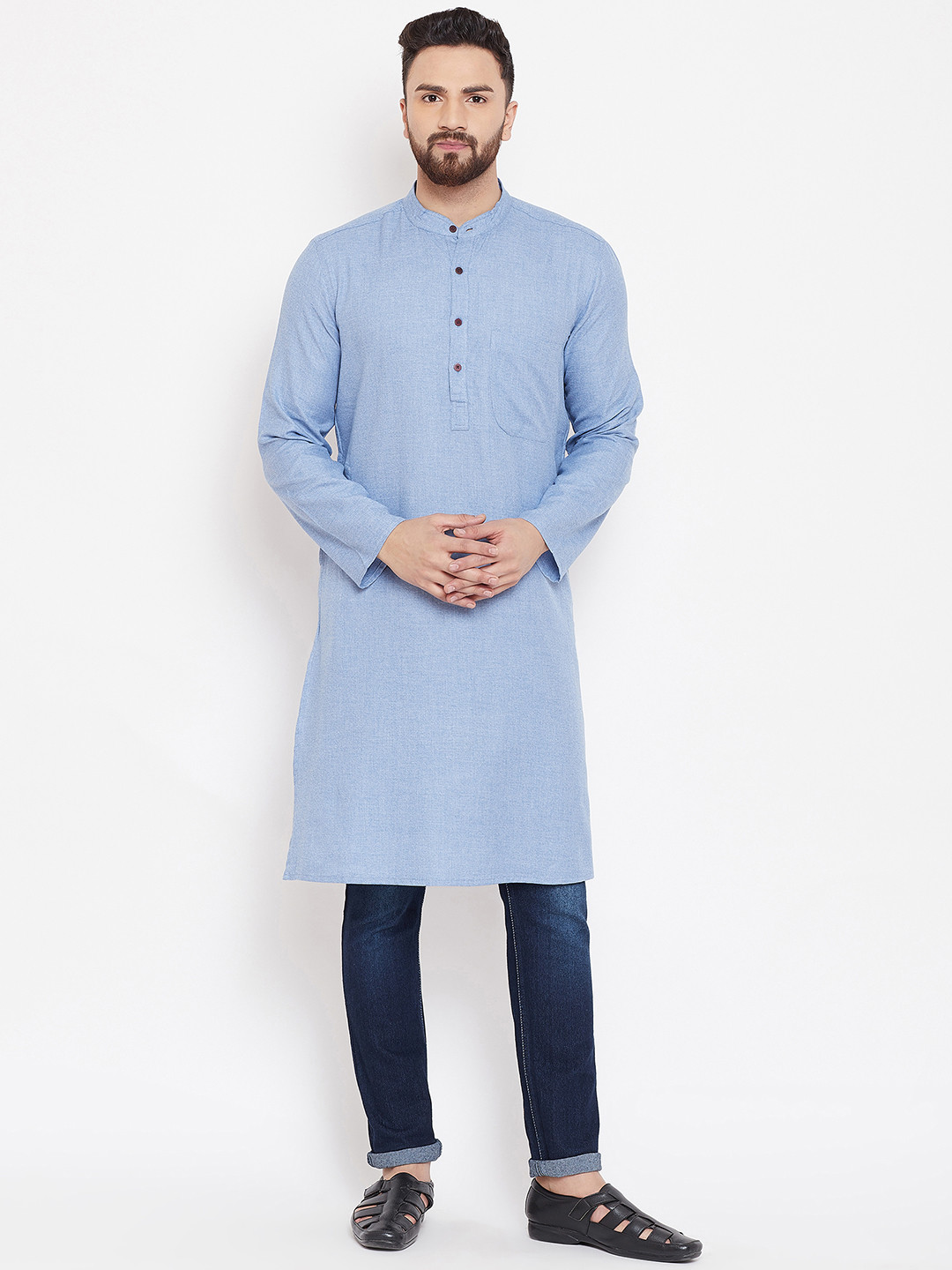 

even Men Blue Solid Straight Woolen Kurta