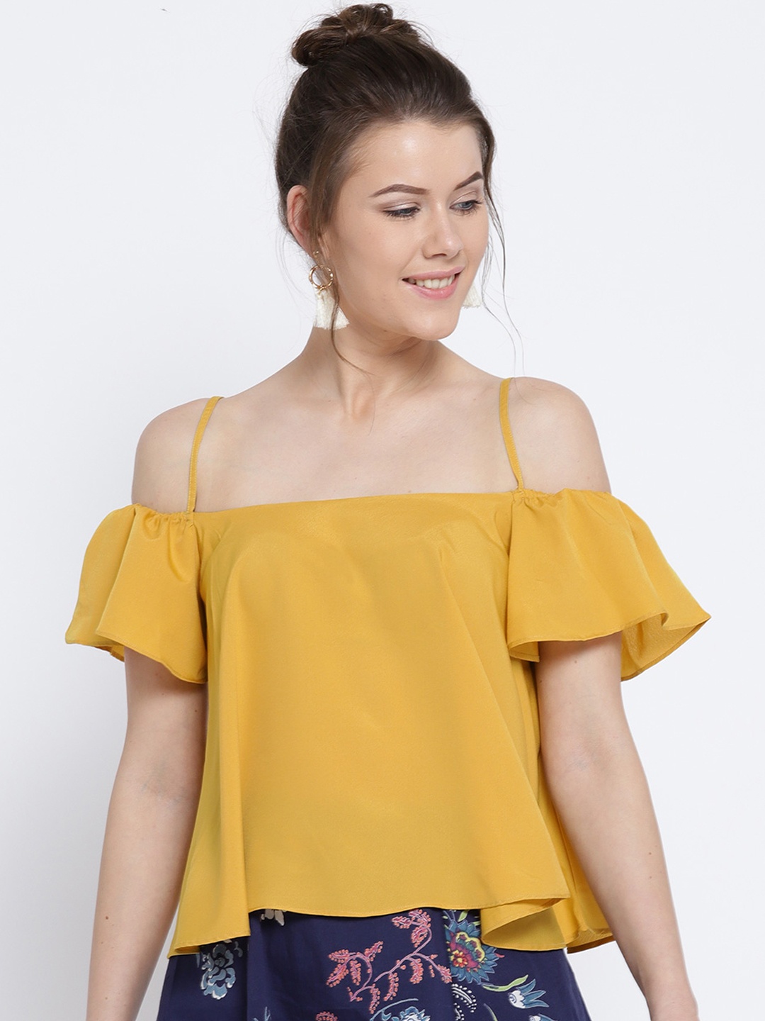 

Sera Women Yellow Solid A-Line Top
