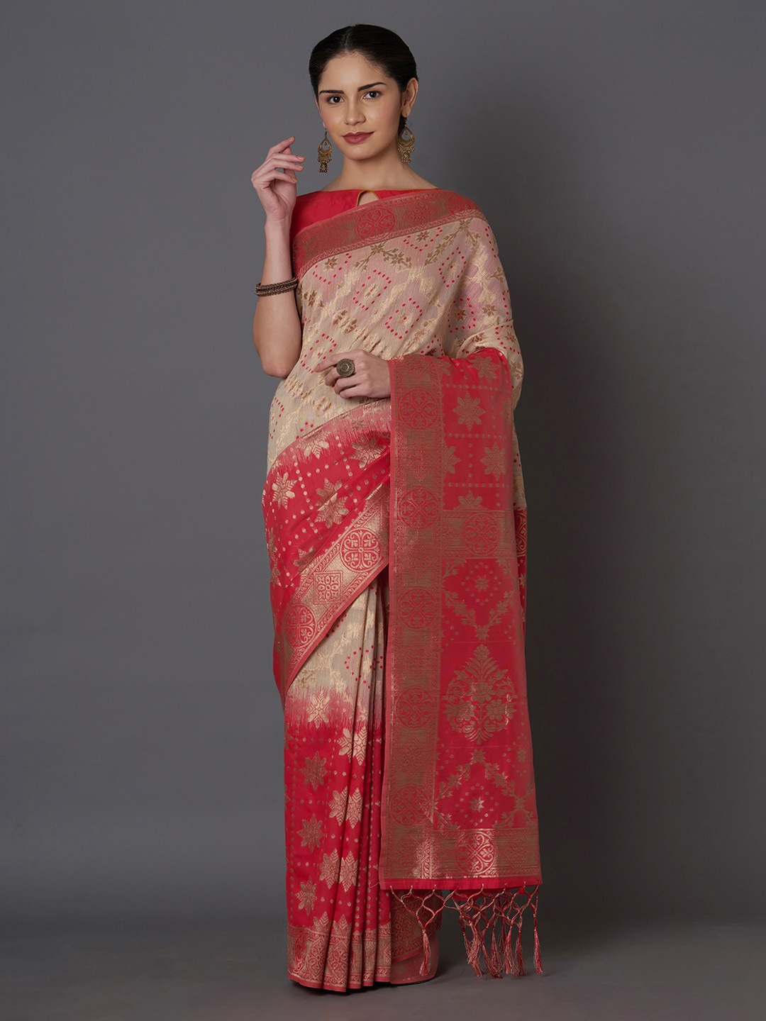 

Mitera Red & Peach-Coloured Silk Blend Woven Design Kanjeevaram Saree
