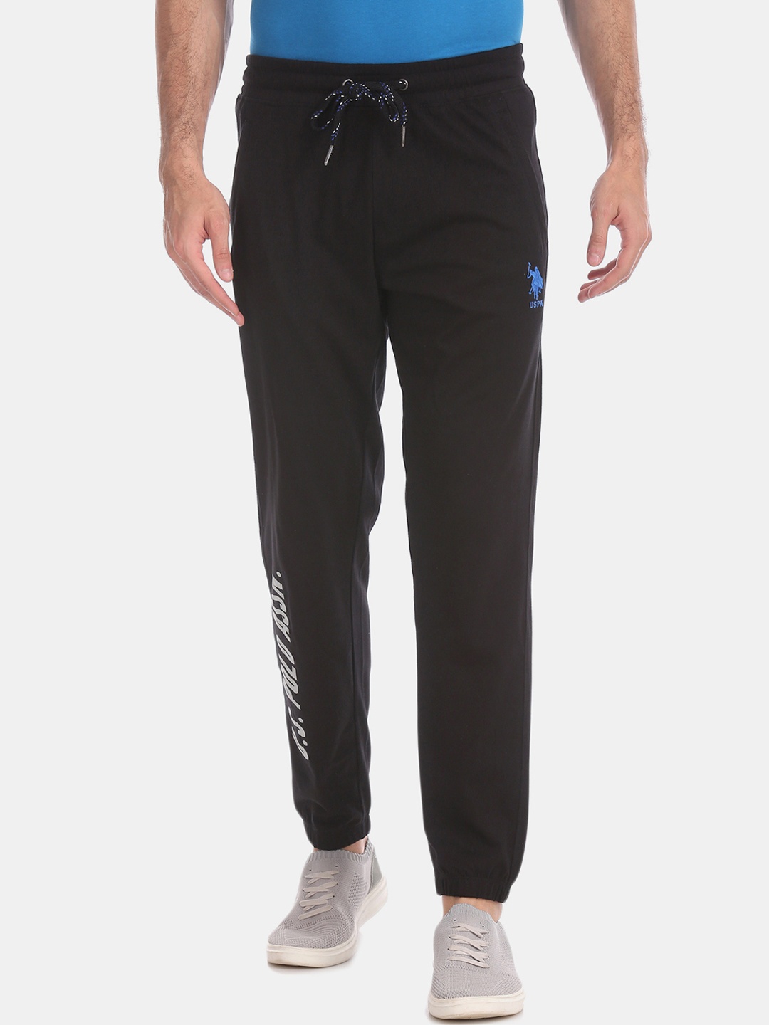 

U.S. Polo Assn. Men Black Track Pants Men Black Solid Joggers