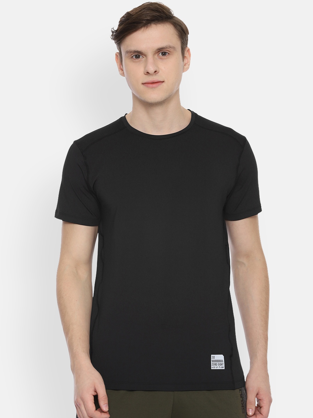 

People Men Black Solid Round Neck T-shirt