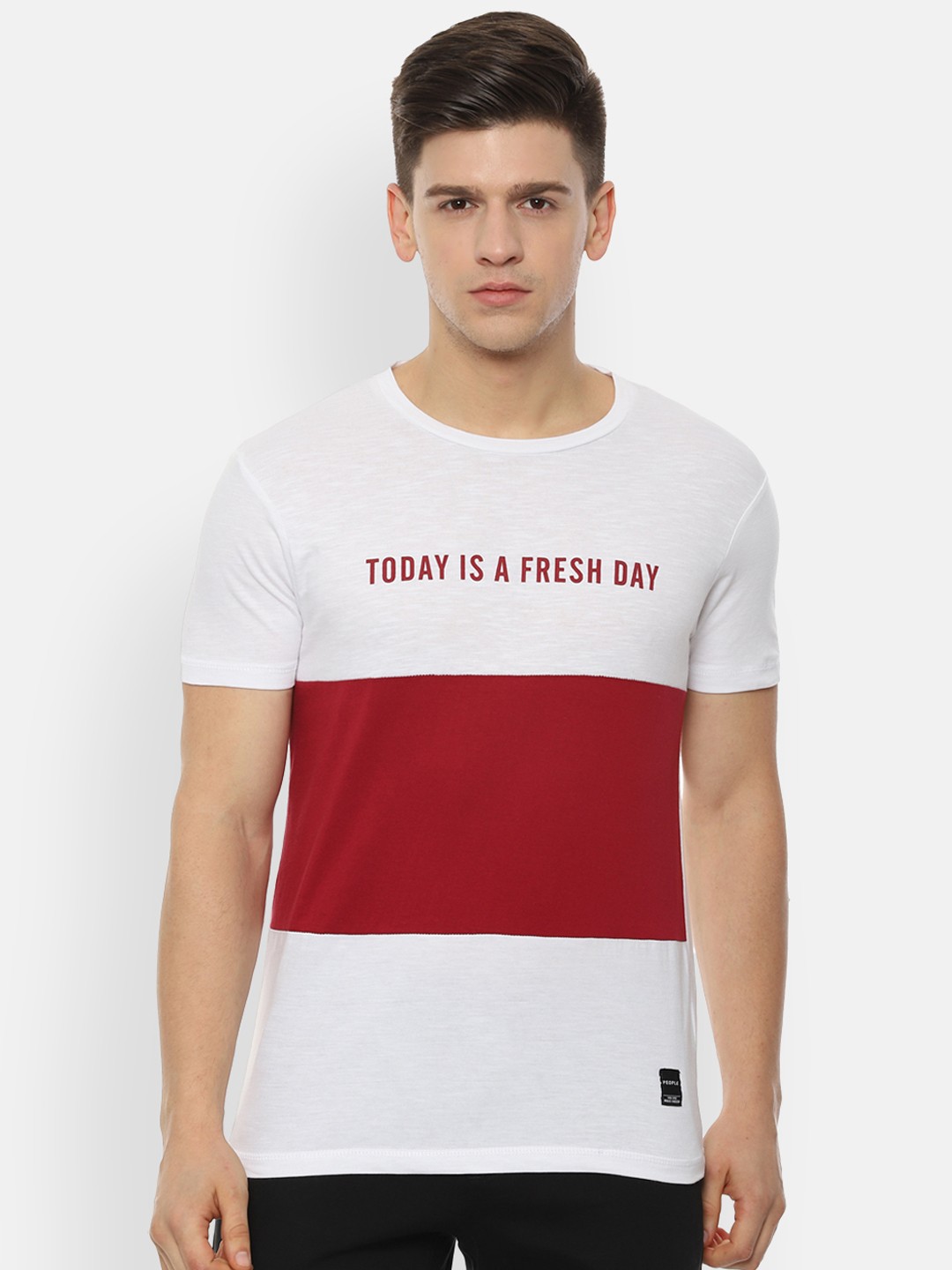 

People Men White Colourblocked Round Neck Pure Cotton T-shirt