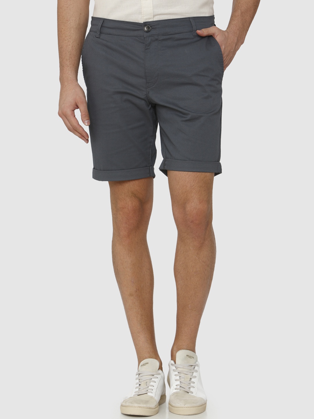 

SELECTED Men Grey Solid Regular Fit Regular Shorts