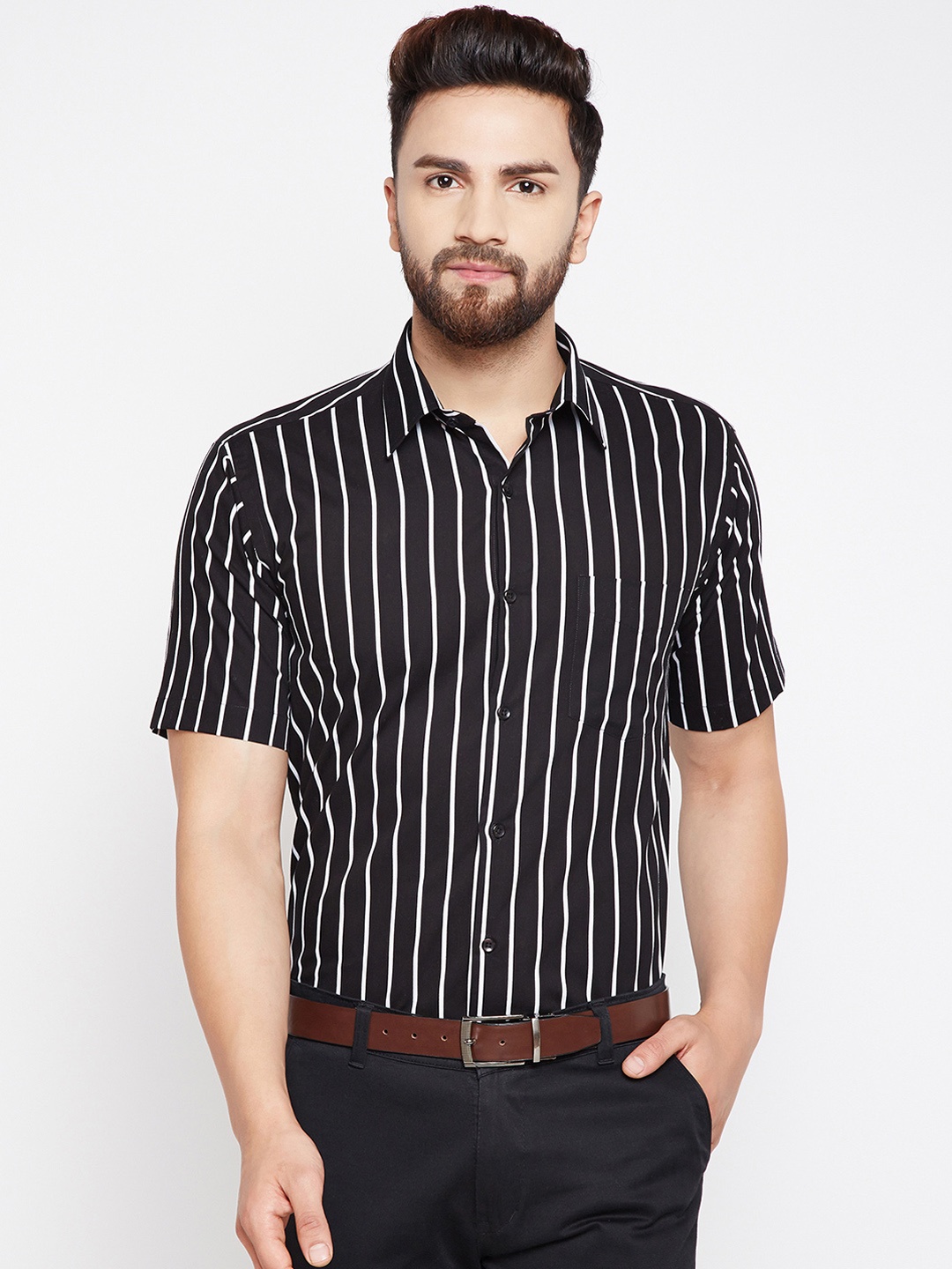 

Hancock Men Black & White Slim Fit Striped Formal Shirt
