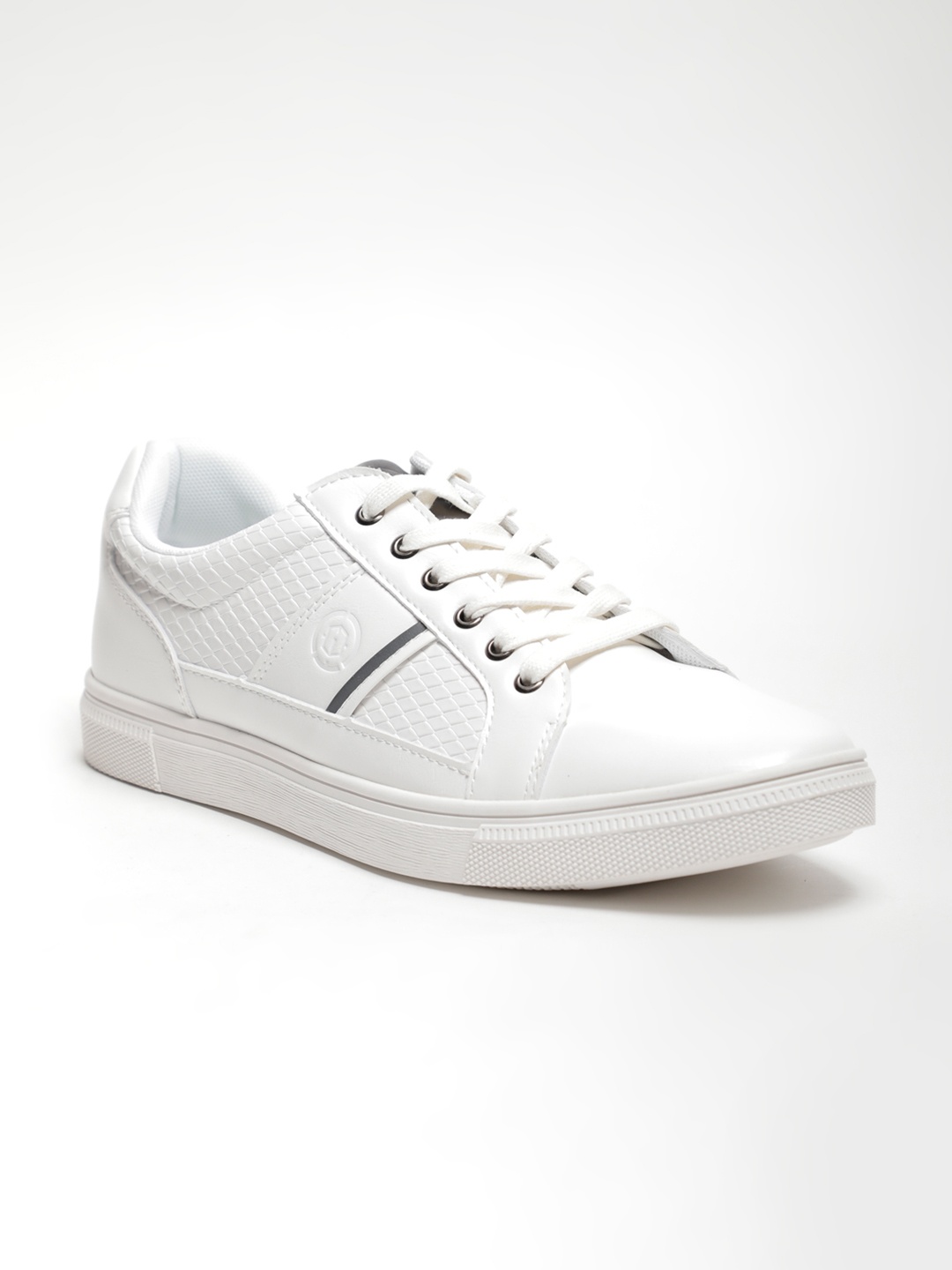 

LOCOMOTIVE Men White Sneakers