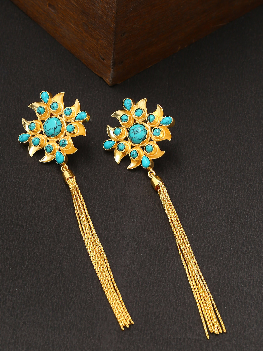

Tistabene Gold-Toned & Turquoise Blue Contemporary Drop Earrings