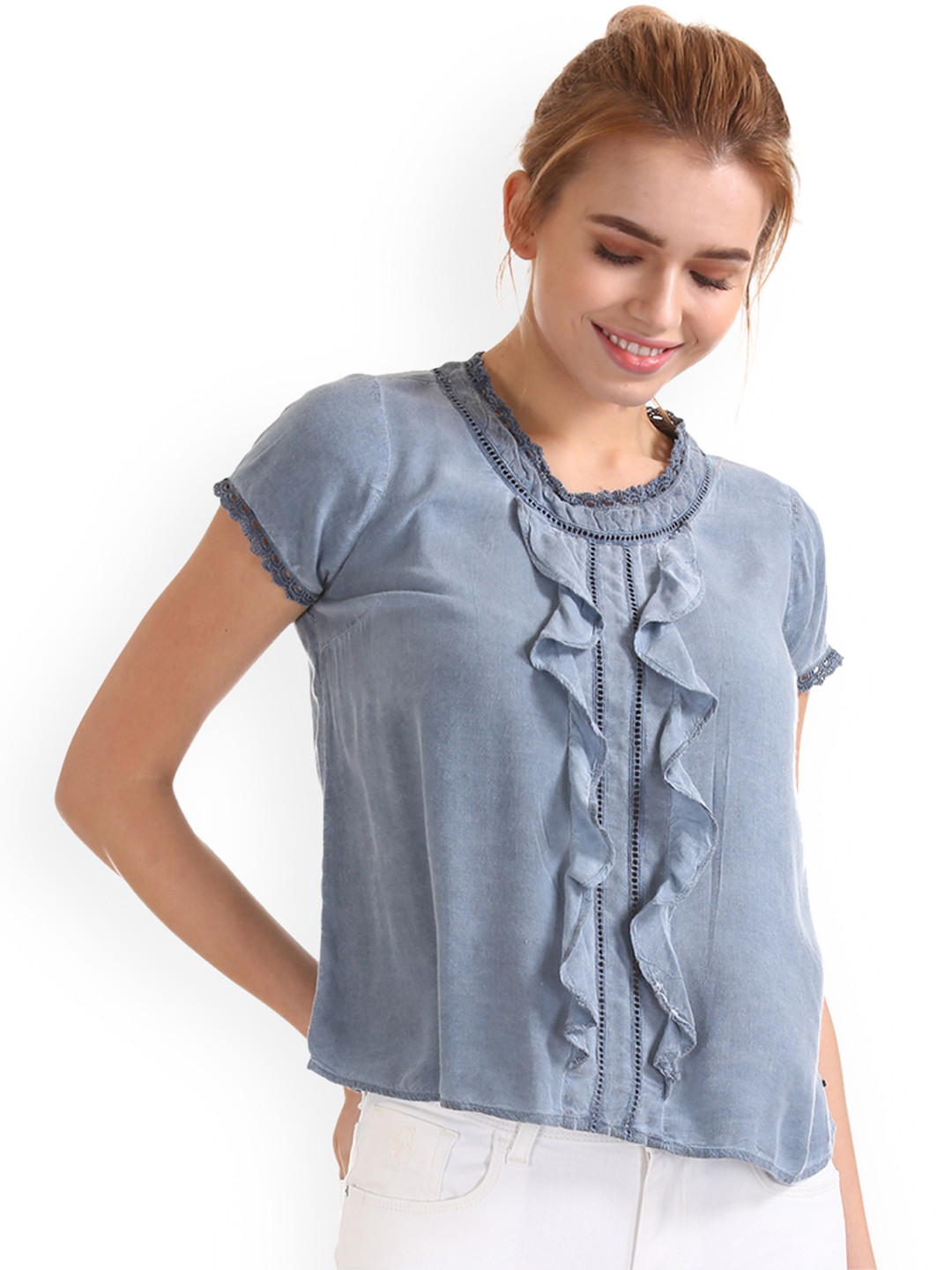 

Flying Machine Women Blue Solid Top