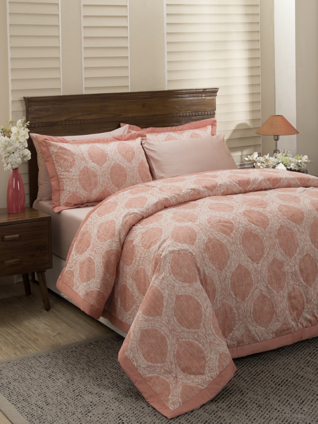 

MASPAR Peach-Coloured Abstract AC Room 120 GSM Double Bed Quilt