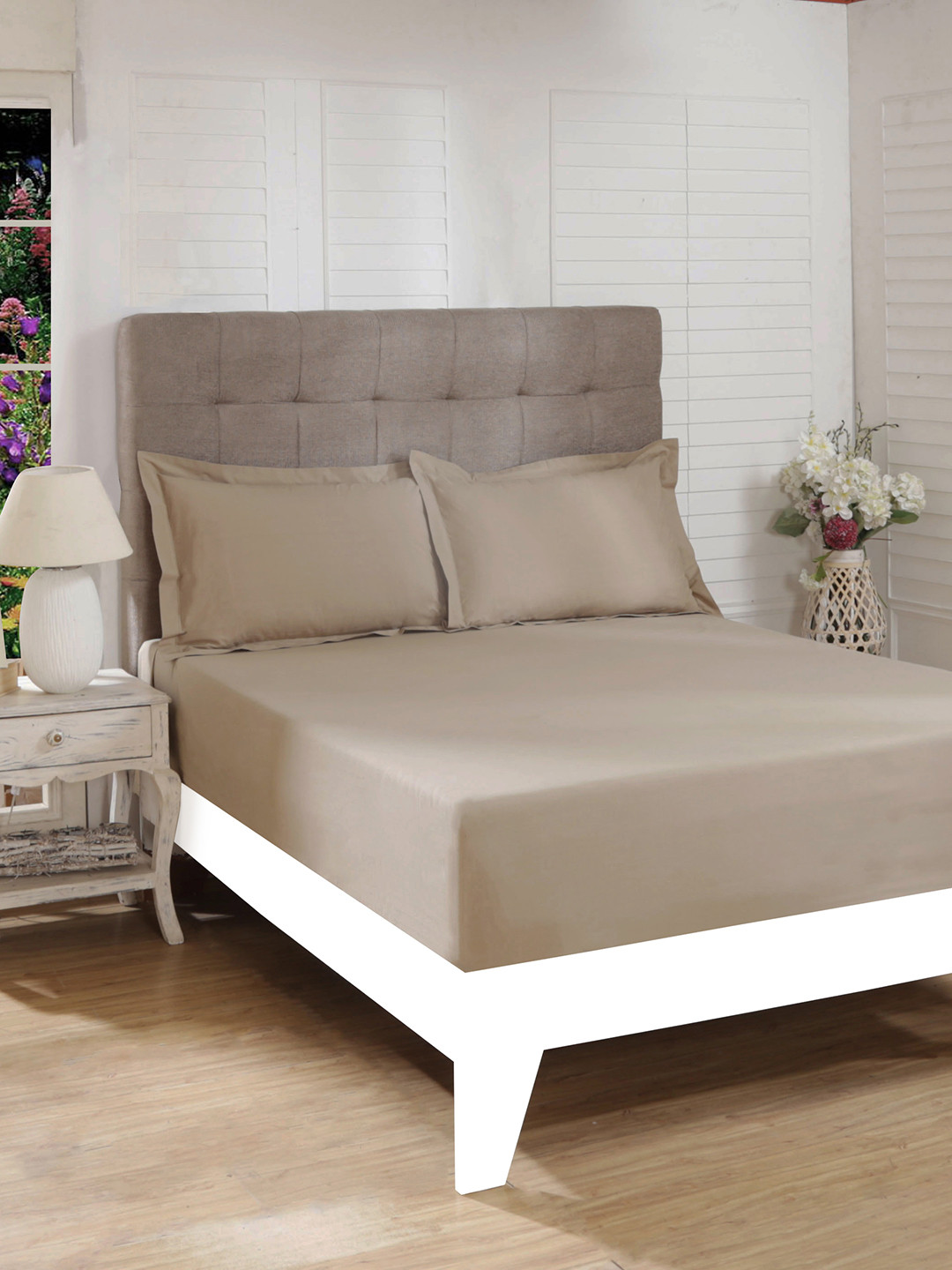 

MASPAR Beige Solid 200 TC Cotton 1 King Bedsheet with 2 Pillow Covers