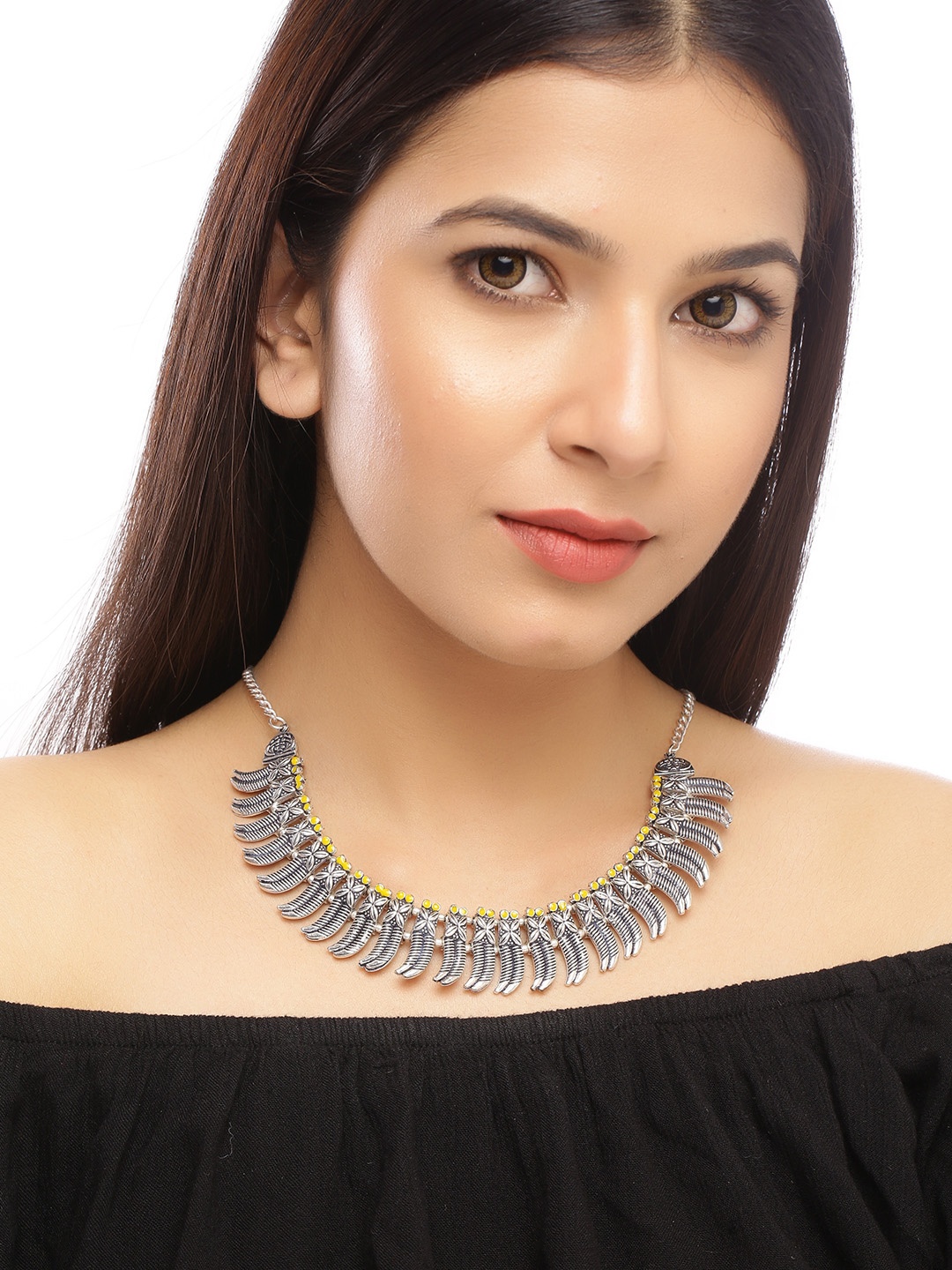 

Silvermerc Designs Silver-Toned German Silver Oxidised Necklace