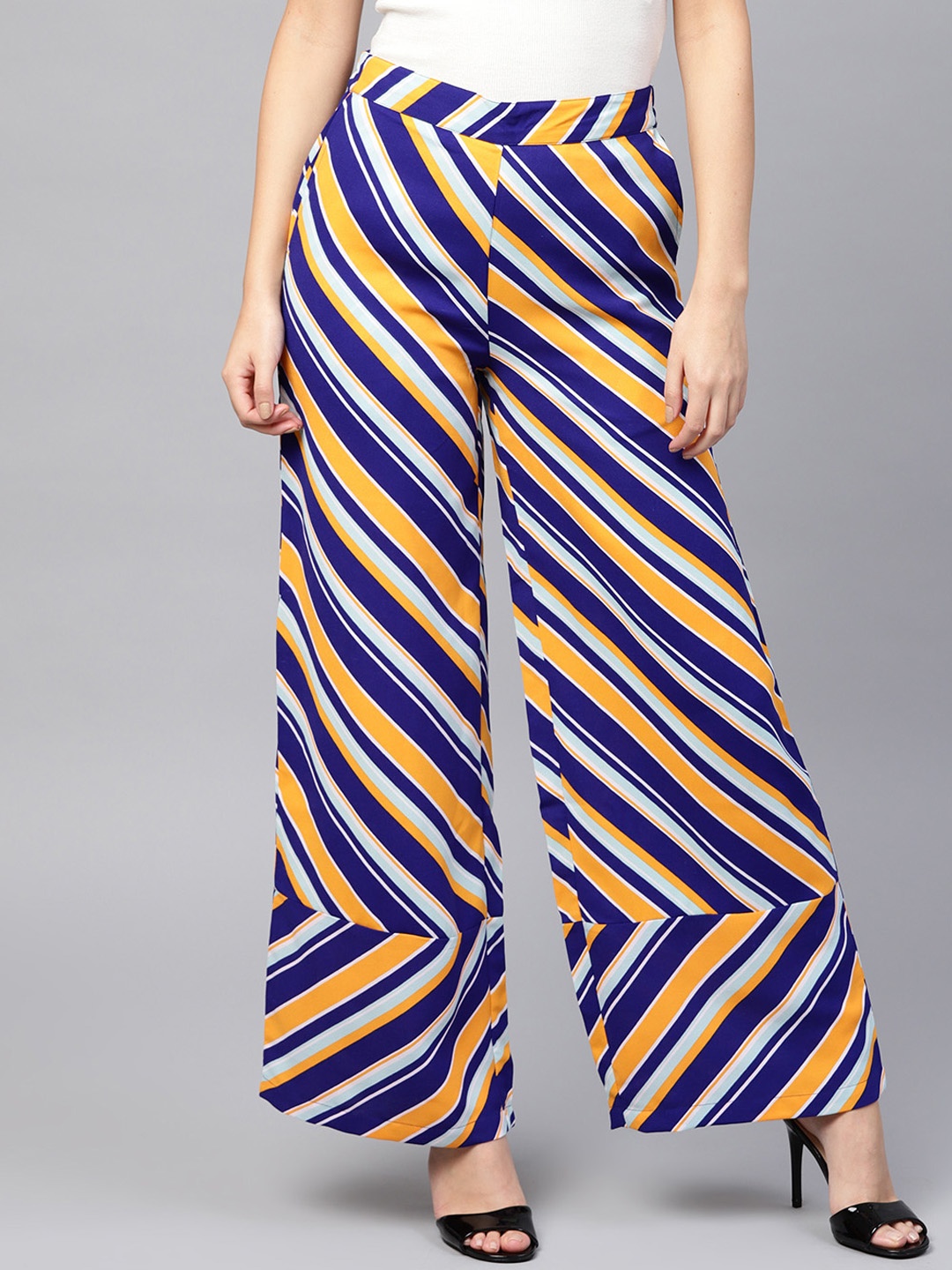 

SASSAFRAS Women Blue & Yellow Regular Fit Printed Parallel Trousers