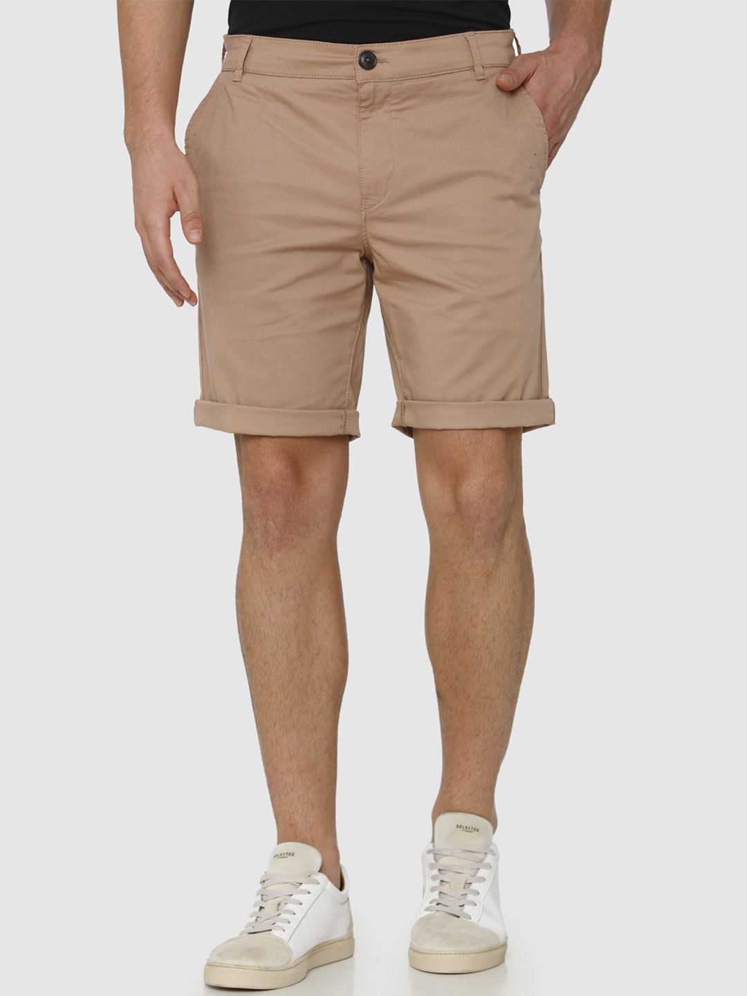 

SELECTED Men Brown Solid Regular Fit Chino Shorts