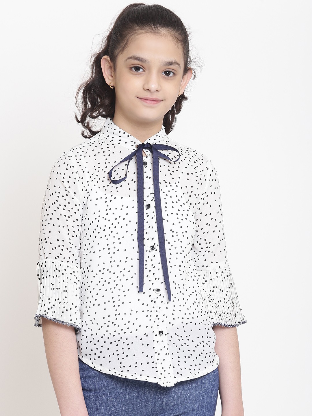 

Nauti Nati Girls White & Black Regular Fit Printed Casual Shirt