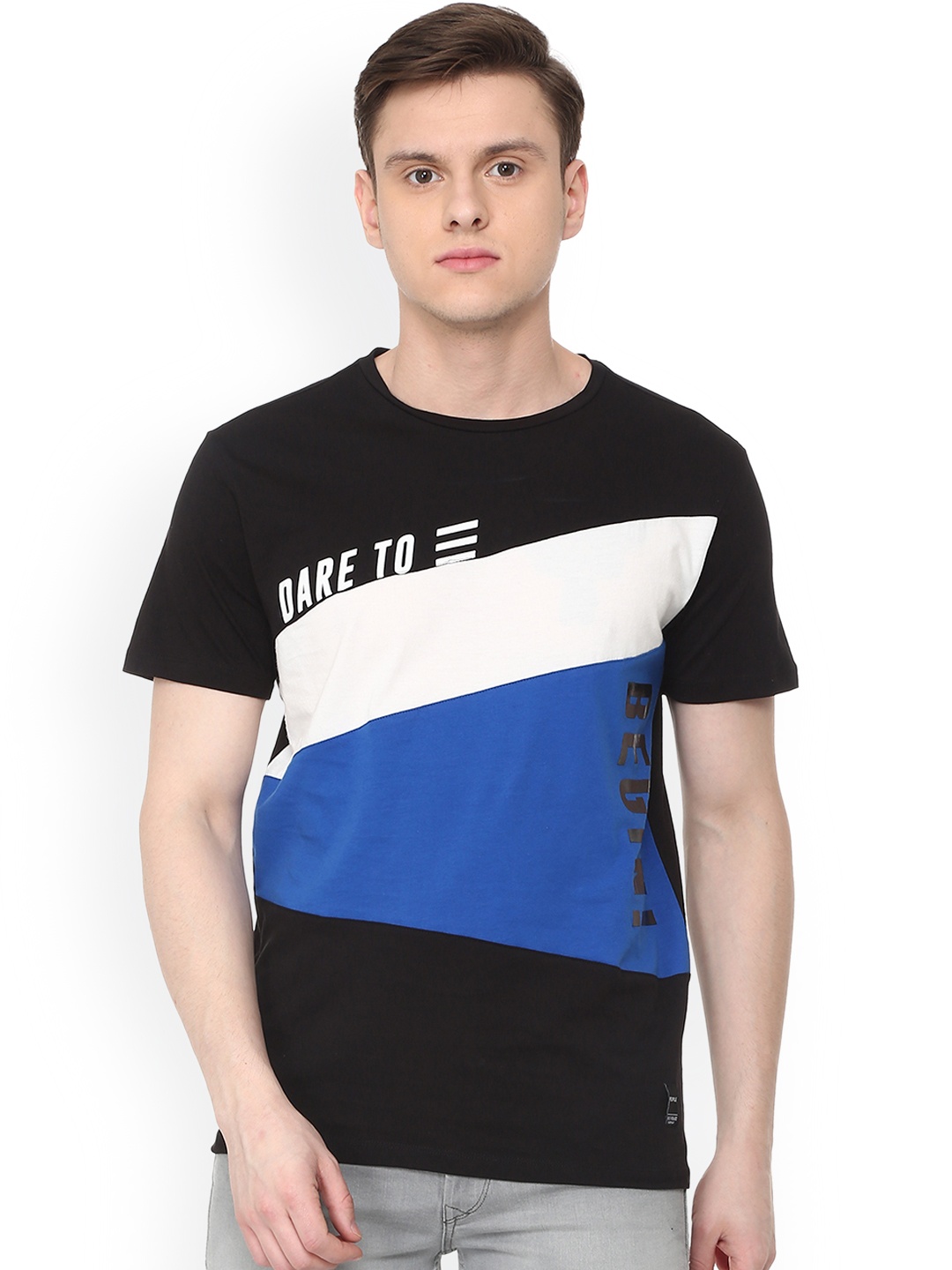 

People Men Black Colourblocked Round Neck Pure Cotton T-shirt