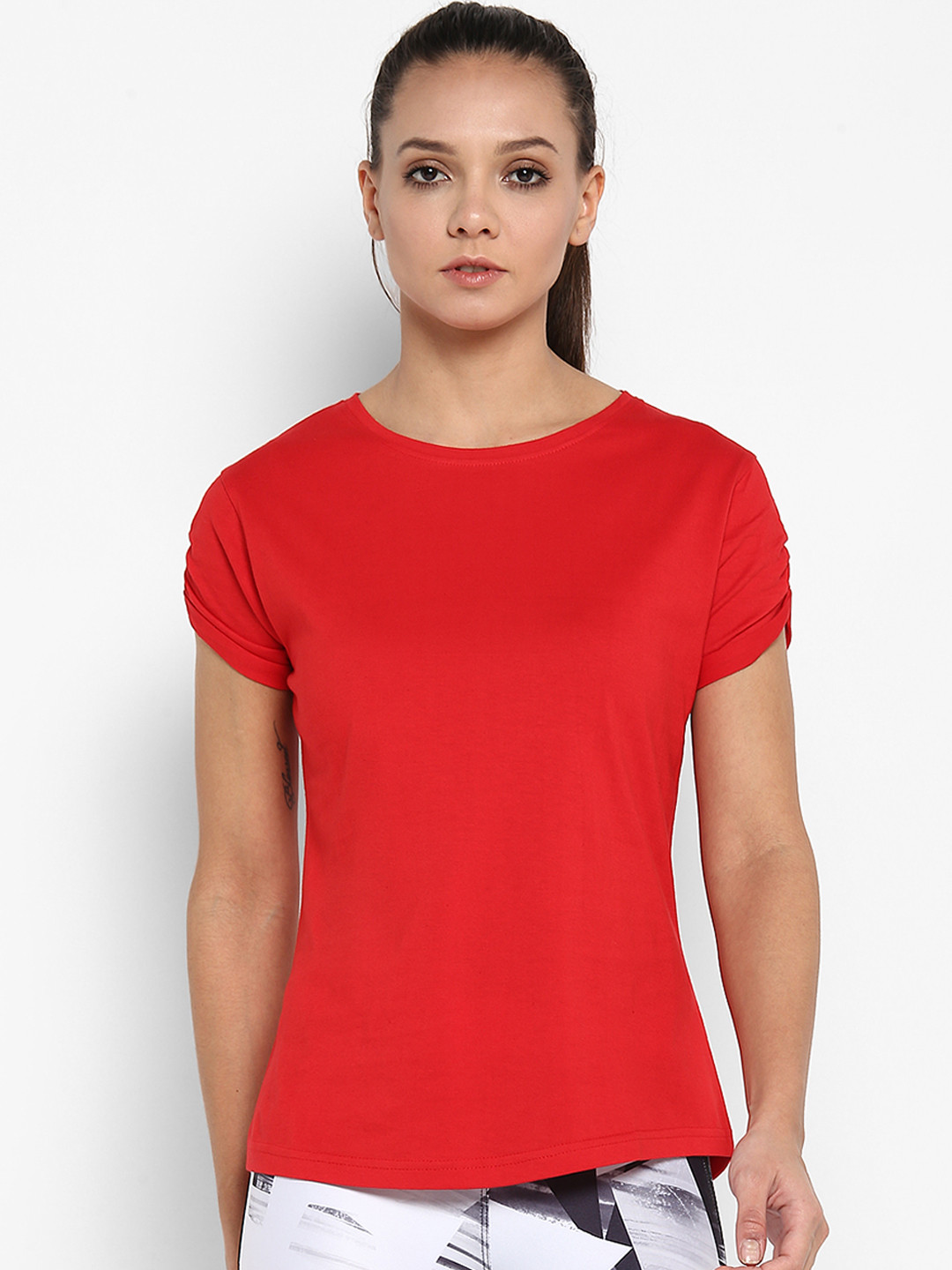 

appulse Women Red Solid Round Neck T-shirt