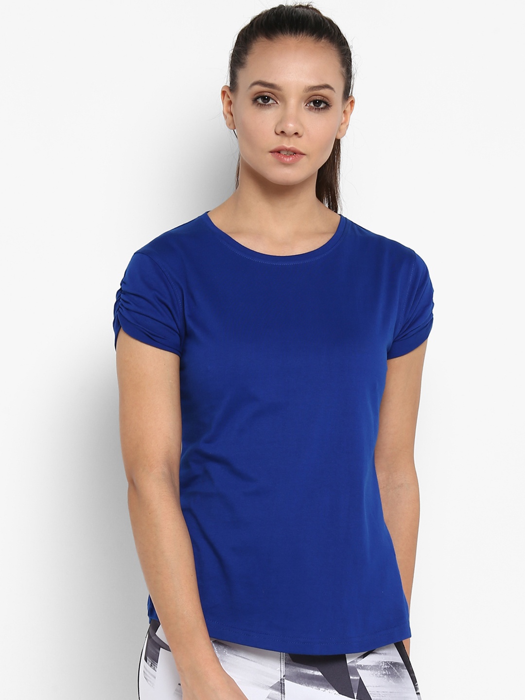 

appulse Women Blue Solid Round Neck T-shirt