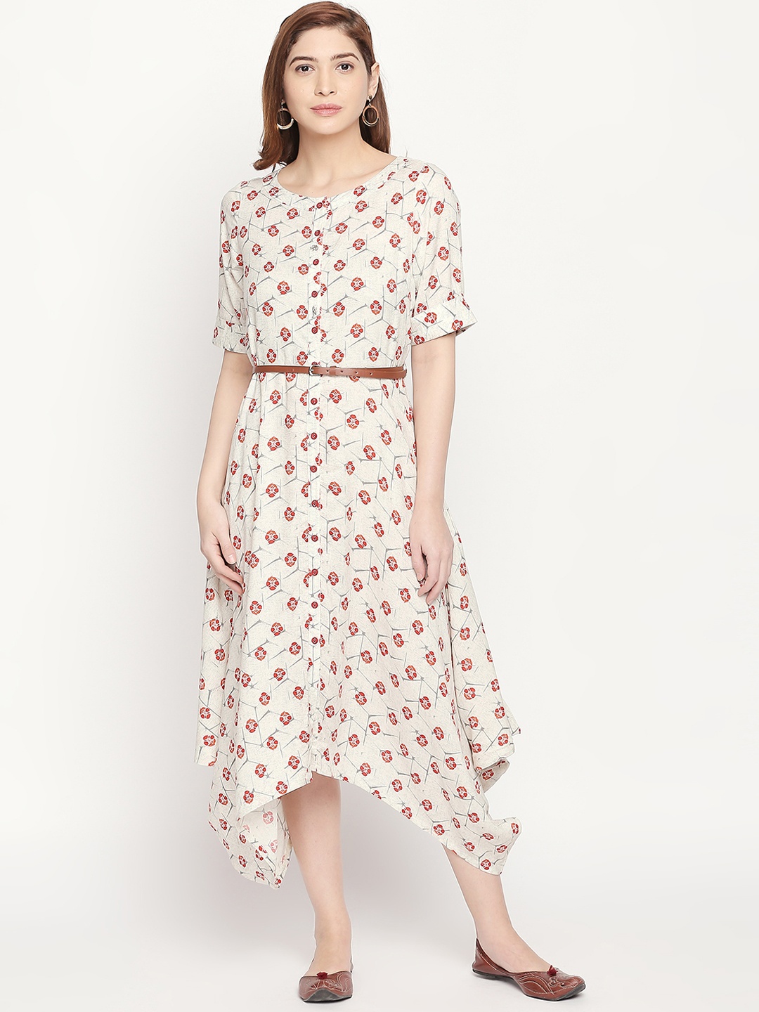 

AKKRITI BY PANTALOONS Women Off-White Printed Fit and Flare Dress