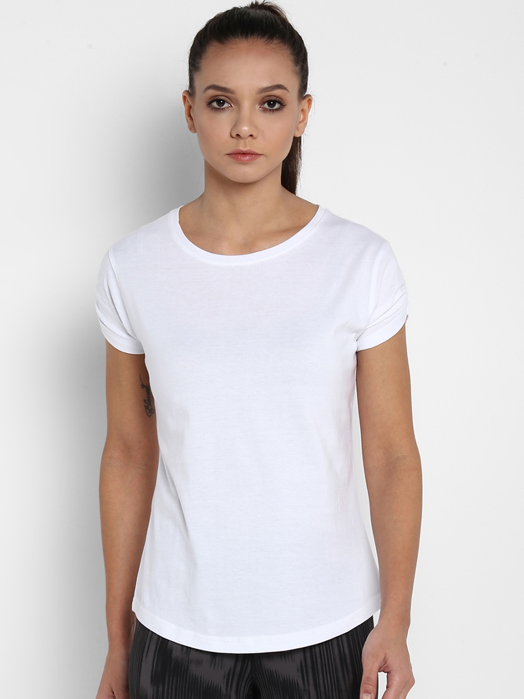 appulse Women White Solid Round Neck T-shirt