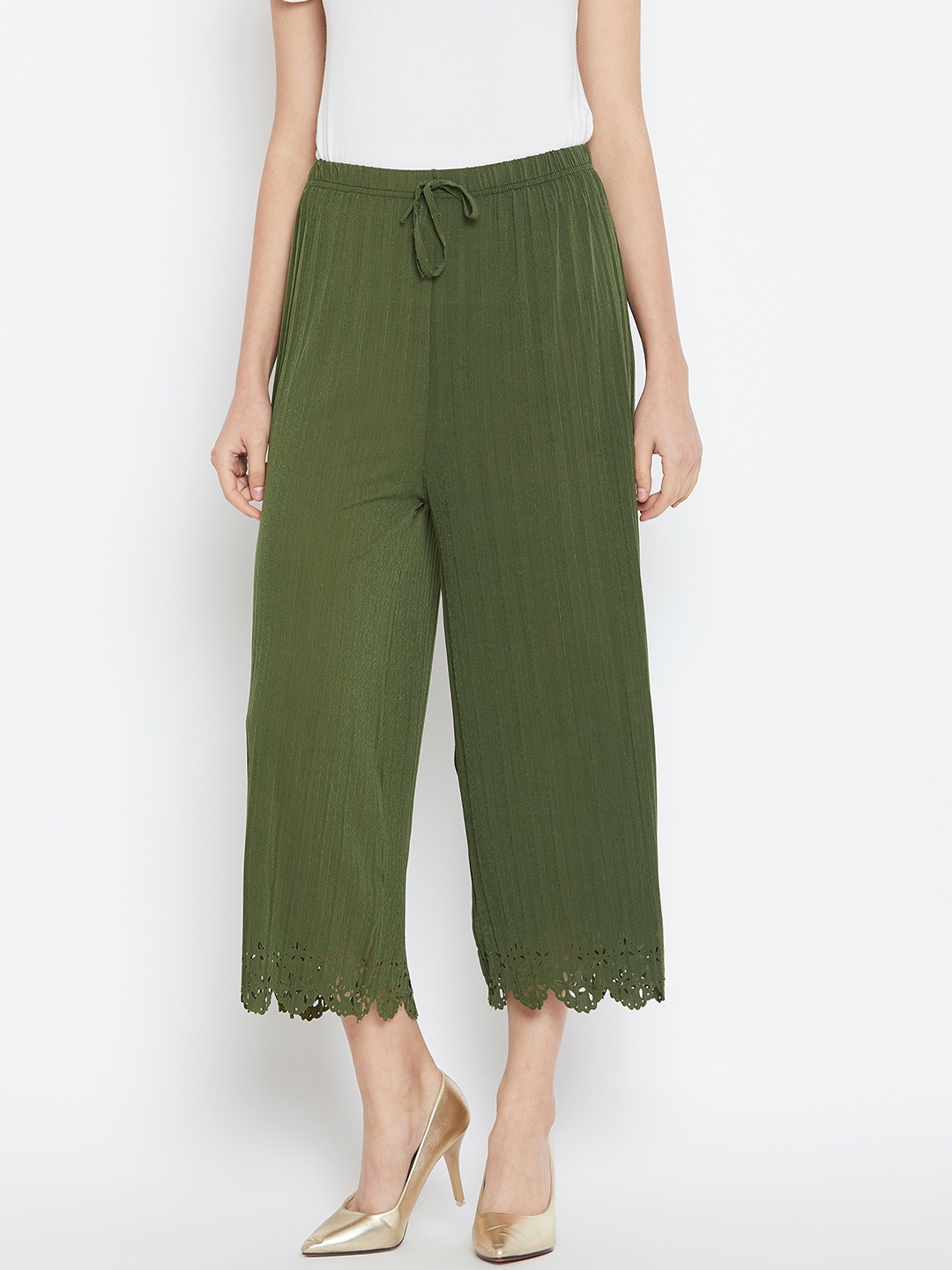 

Camey Women Green Straight Fit Solid Culottes