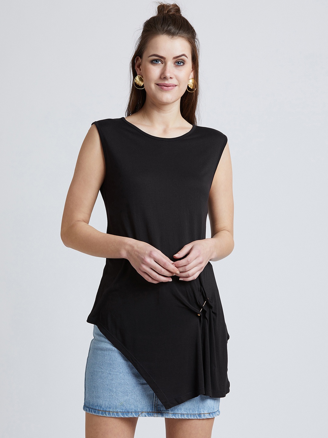 

RARE Women Black Solid Top