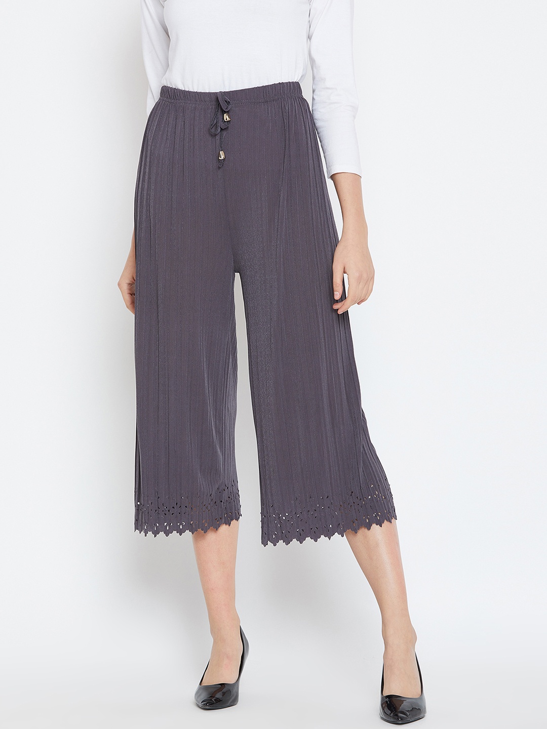 

Camey Women Grey Straight Fit Solid Culottes