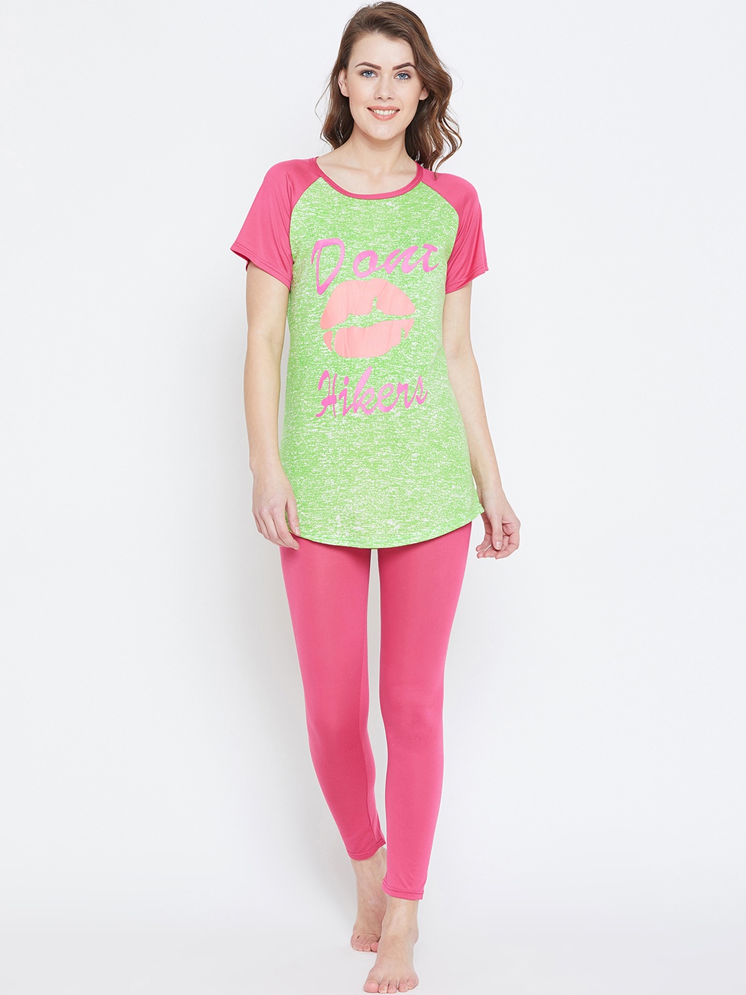 

Camey Women Green & Pink Printed Night suit