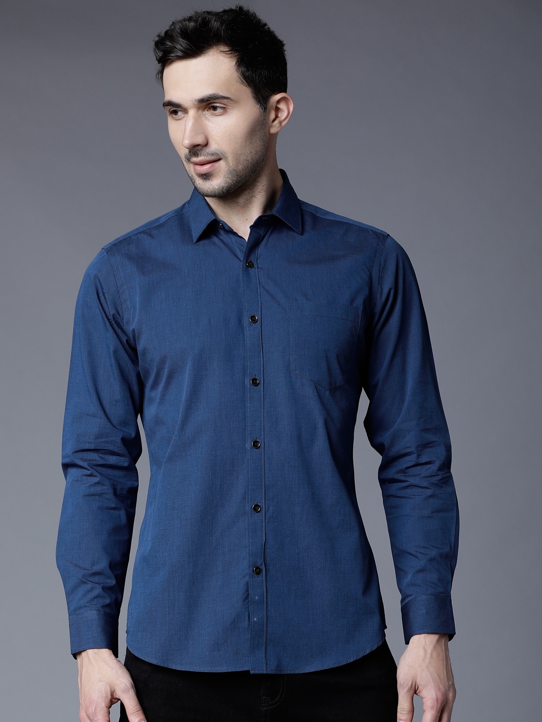 

Black coffee Men Navy Blue Slim Fit Solid Formal Shirt