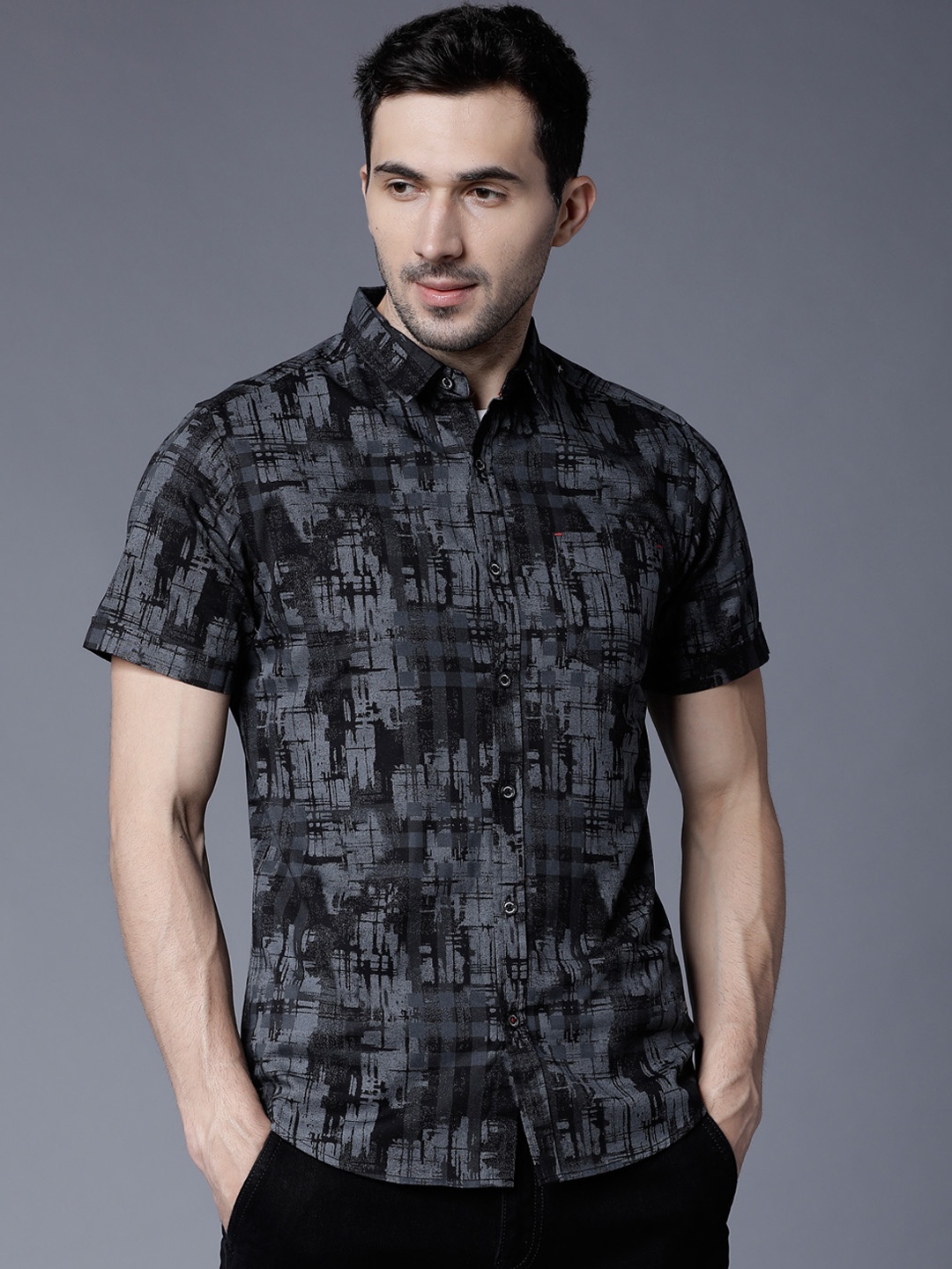 

LOCOMOTIVE Men Black & Grey Slim Fit Printed Casual Shirt