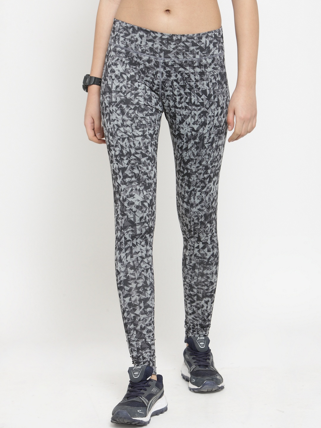 

Boston Club Women Black Printed Skinny-Fit Tights