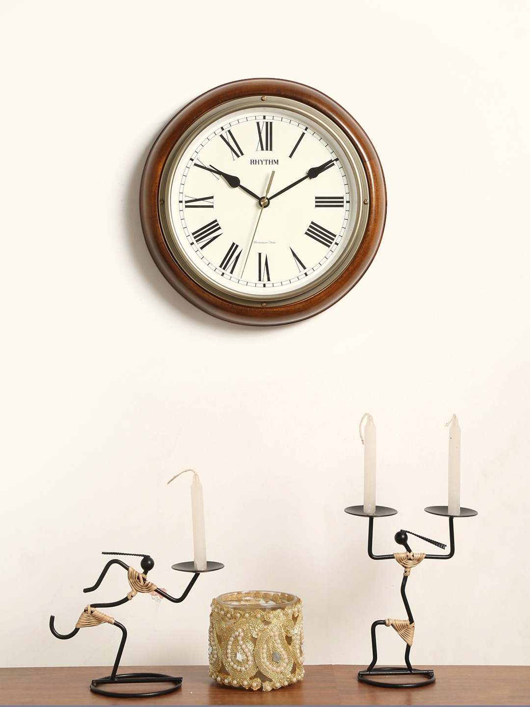 

Rhythm White & Brown Handcrafted Round Solid Analogue Wall Clock