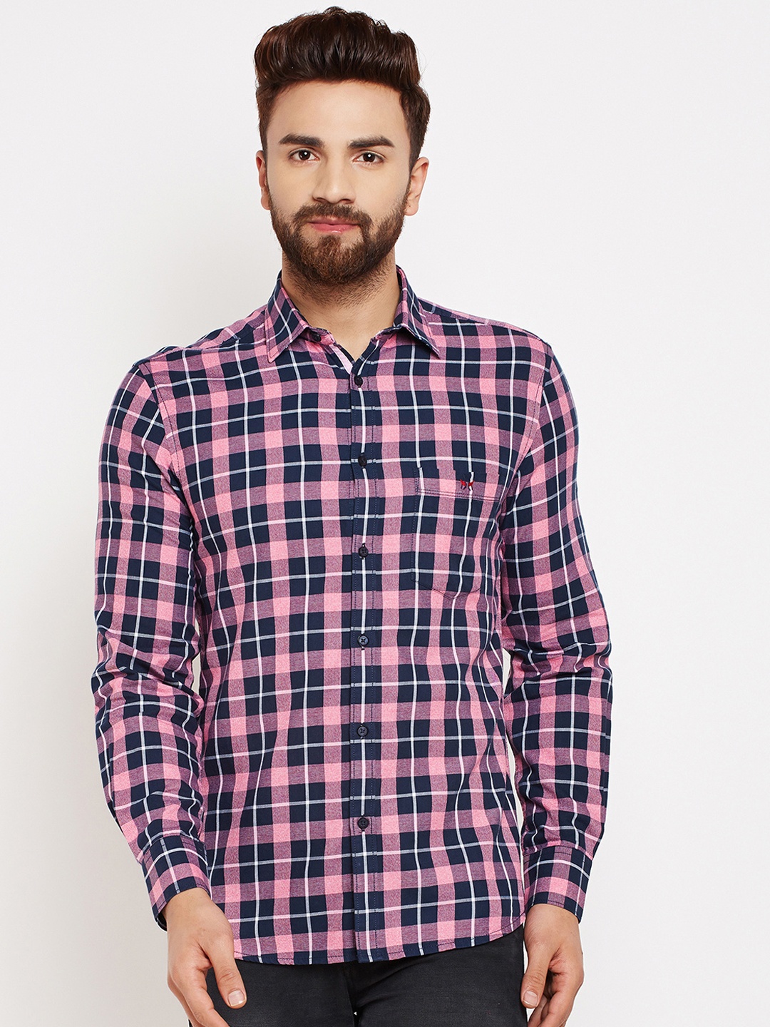 

Crimsoune Club Men Pink & Blue Slim Fit Checked Casual Shirt