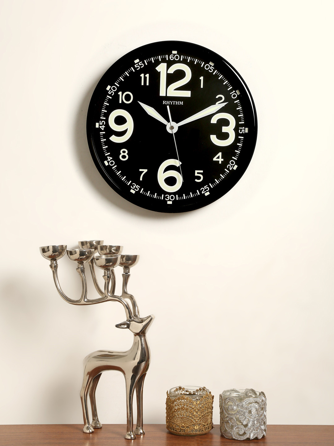 

Rhythm Unisex Black Handcrafted Round Solid Analogue Wall Clock CMG499BR02
