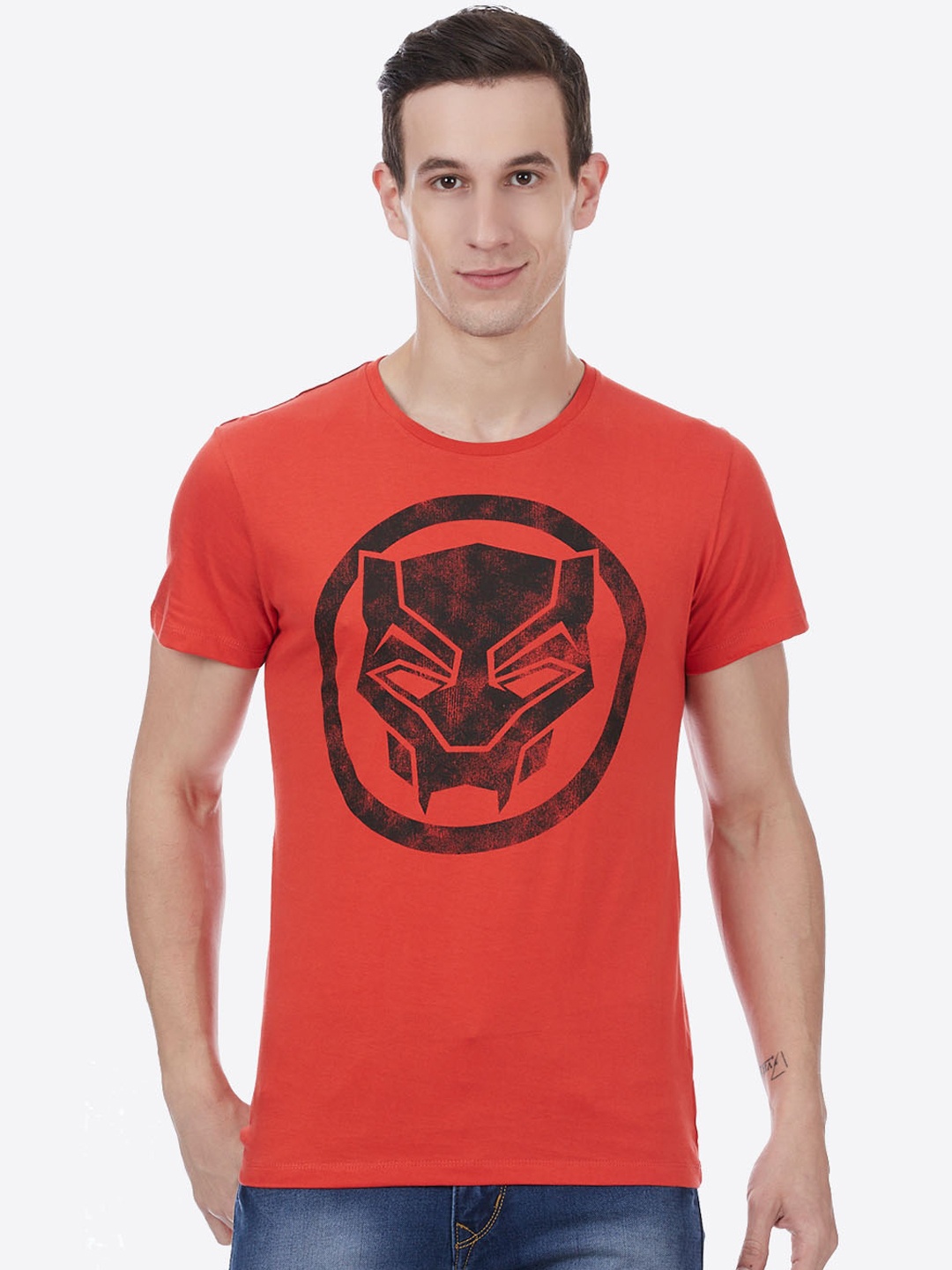 

Free Authority Men Orange Black Panther Printed T-shirt