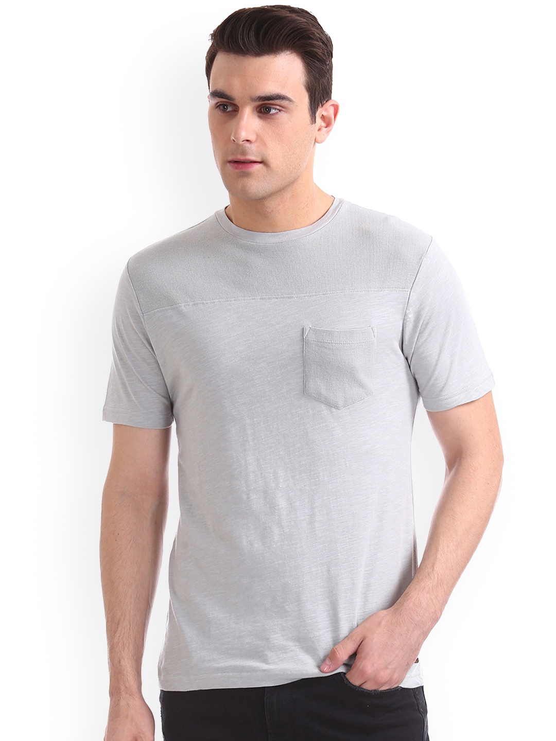 

Cherokee Men Grey Solid Round Neck Slim Fit T-shirt