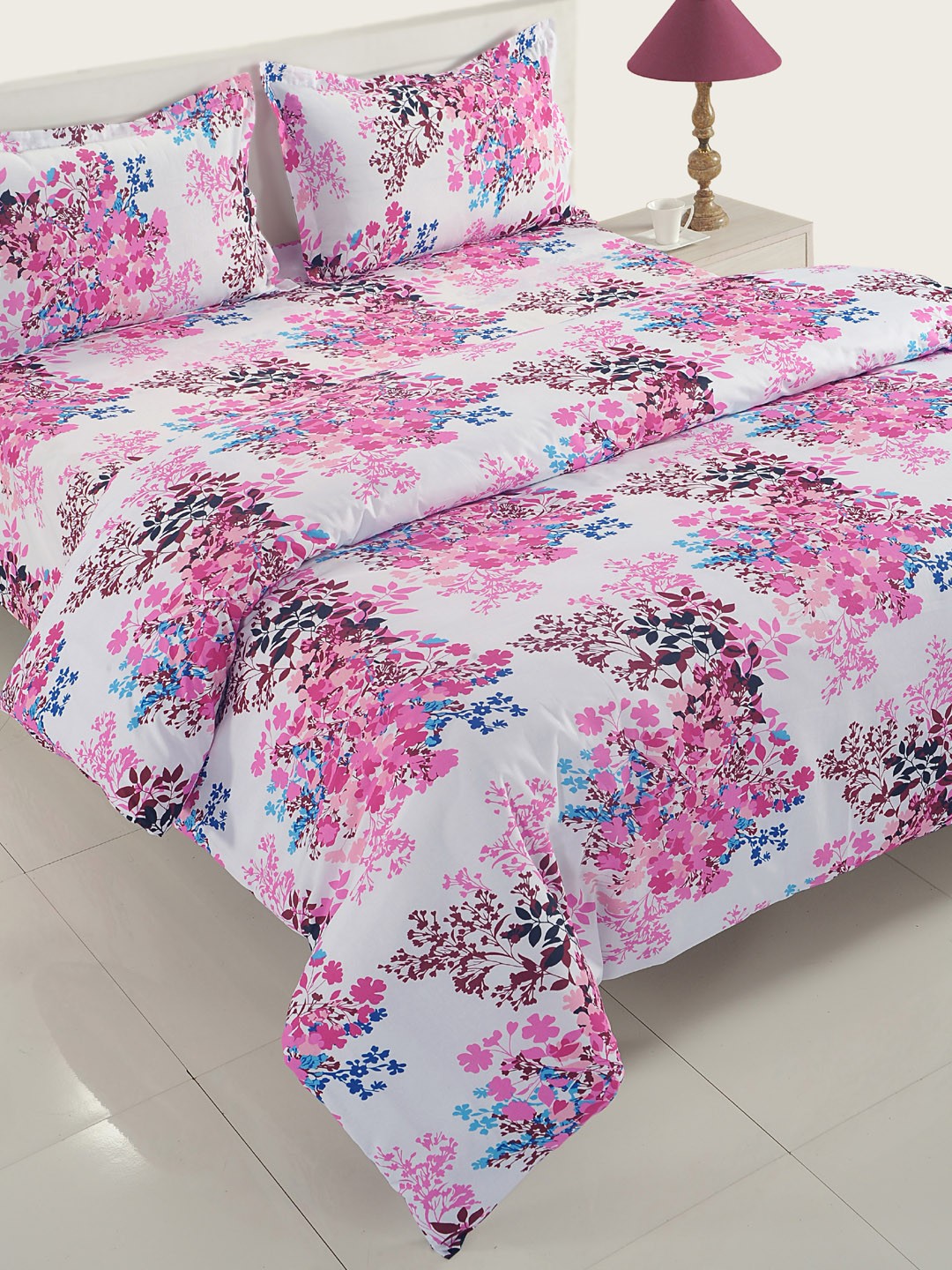 

Swayam White & Pink Cotton 160TC Printed Bedding Set