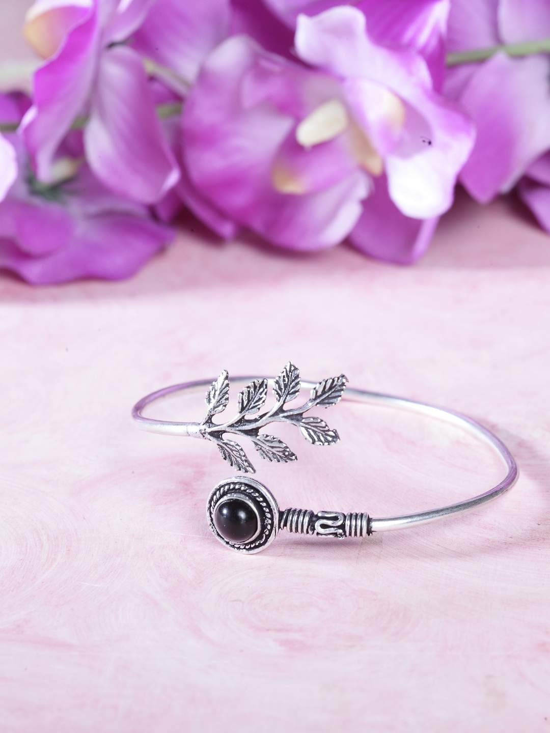 

Priyaasi Silver-Plated & Black Metal Handcrafted Cuff Bracelet