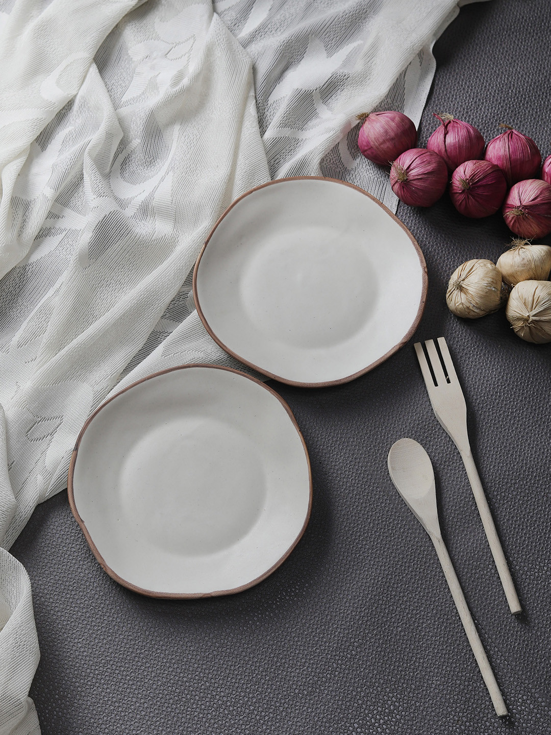 

MIAH Decor Set Of 2 Off-White Serving Platter