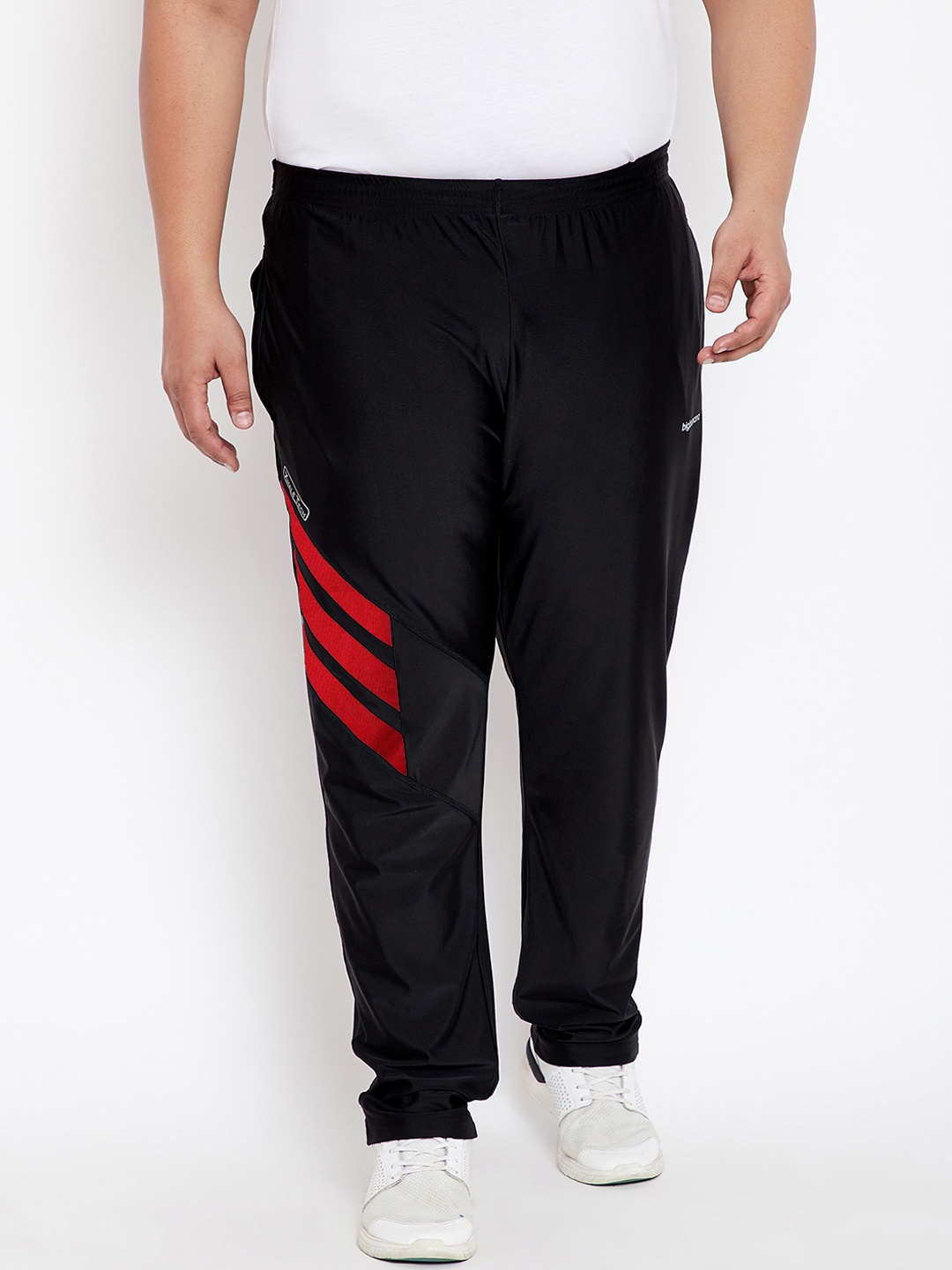

bigbanana Plus Size Men Black Solid Straight-Fit Trackpant