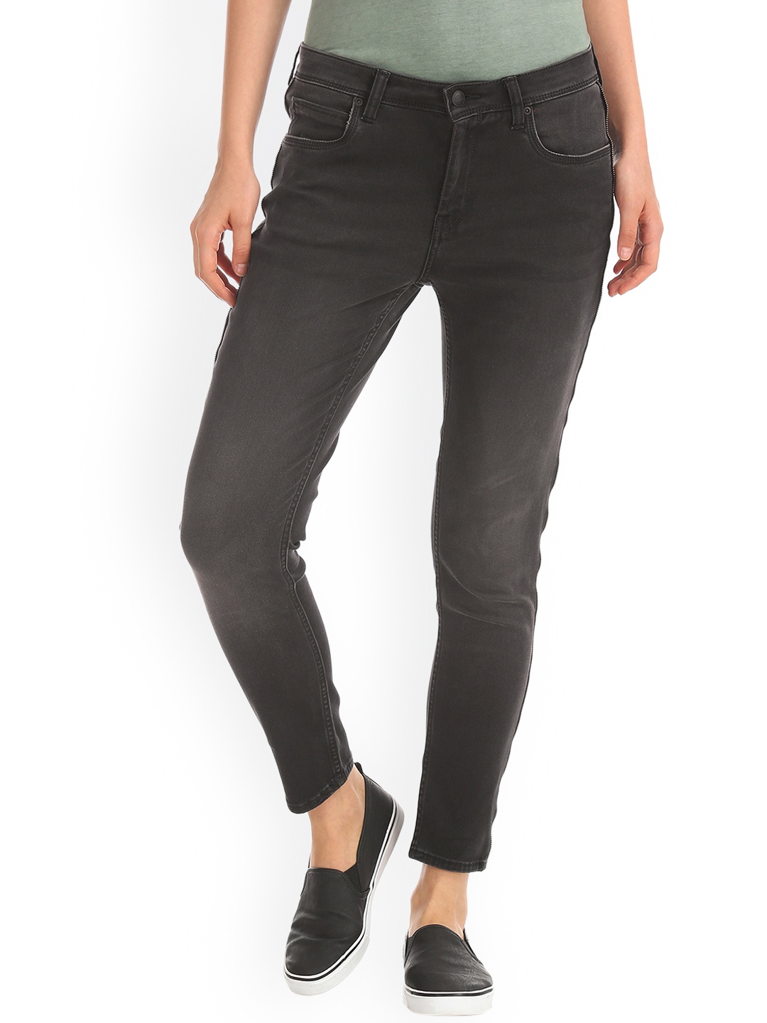 

Ed Hardy Women Black Super Skinny Fit Mid-Rise Clean Look Stretchable Jeans