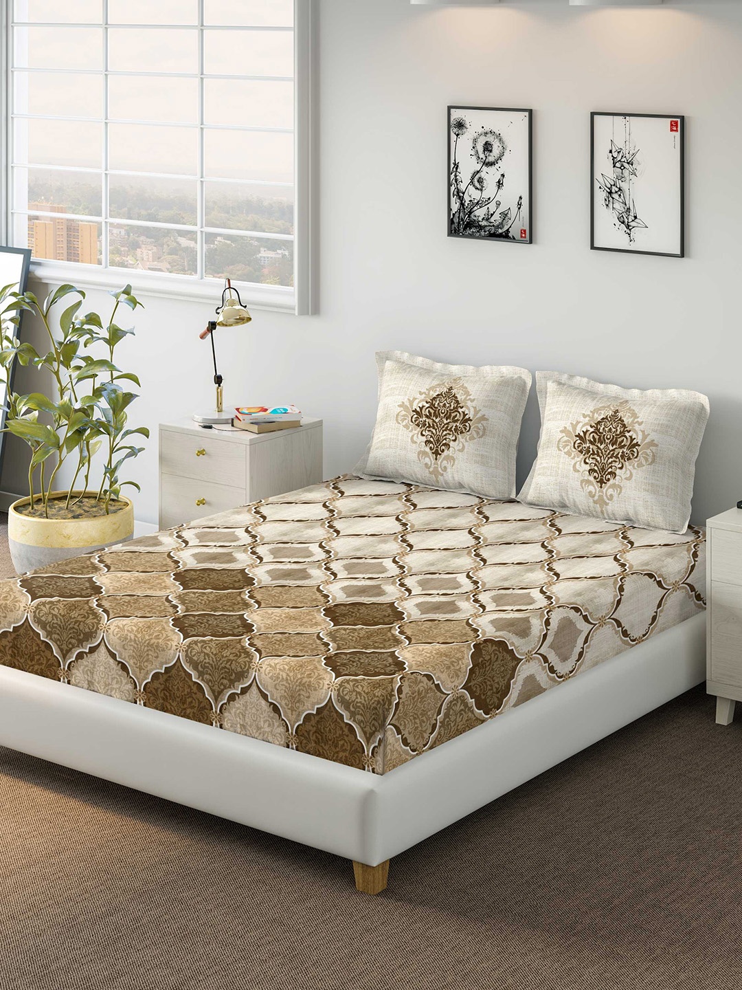 

DDecor Brown & Grey Geometric 150 TC Cotton Double Bedsheet with 2 Pillow Covers