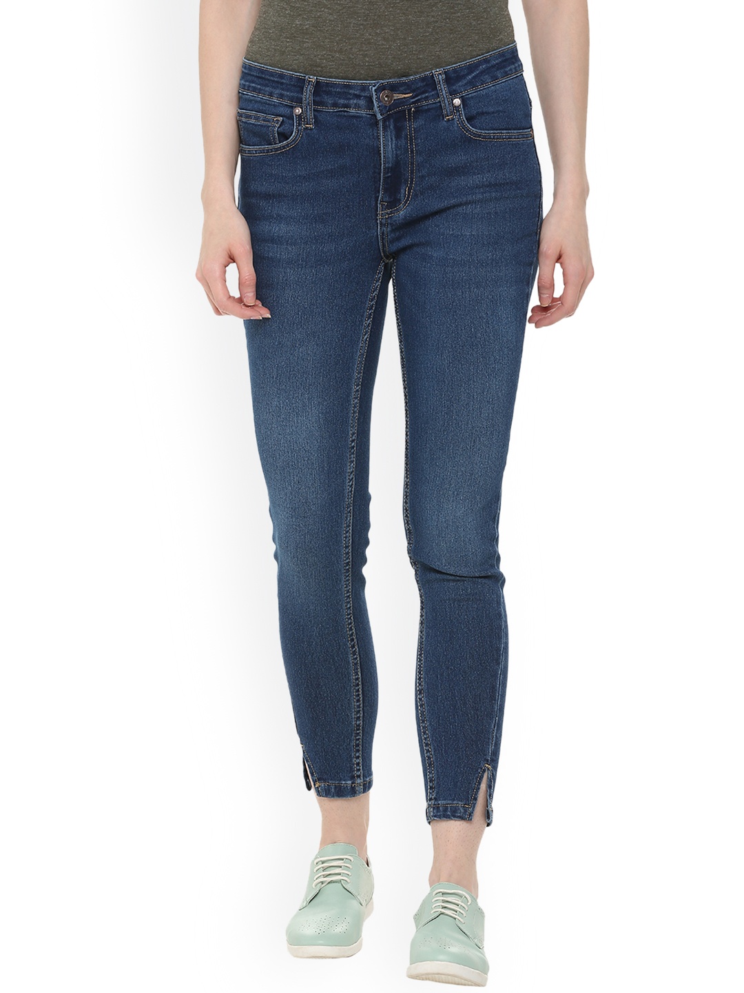 

People Women Blue Skinny Fit Mid-Rise Clean Look Stretchable Jeans